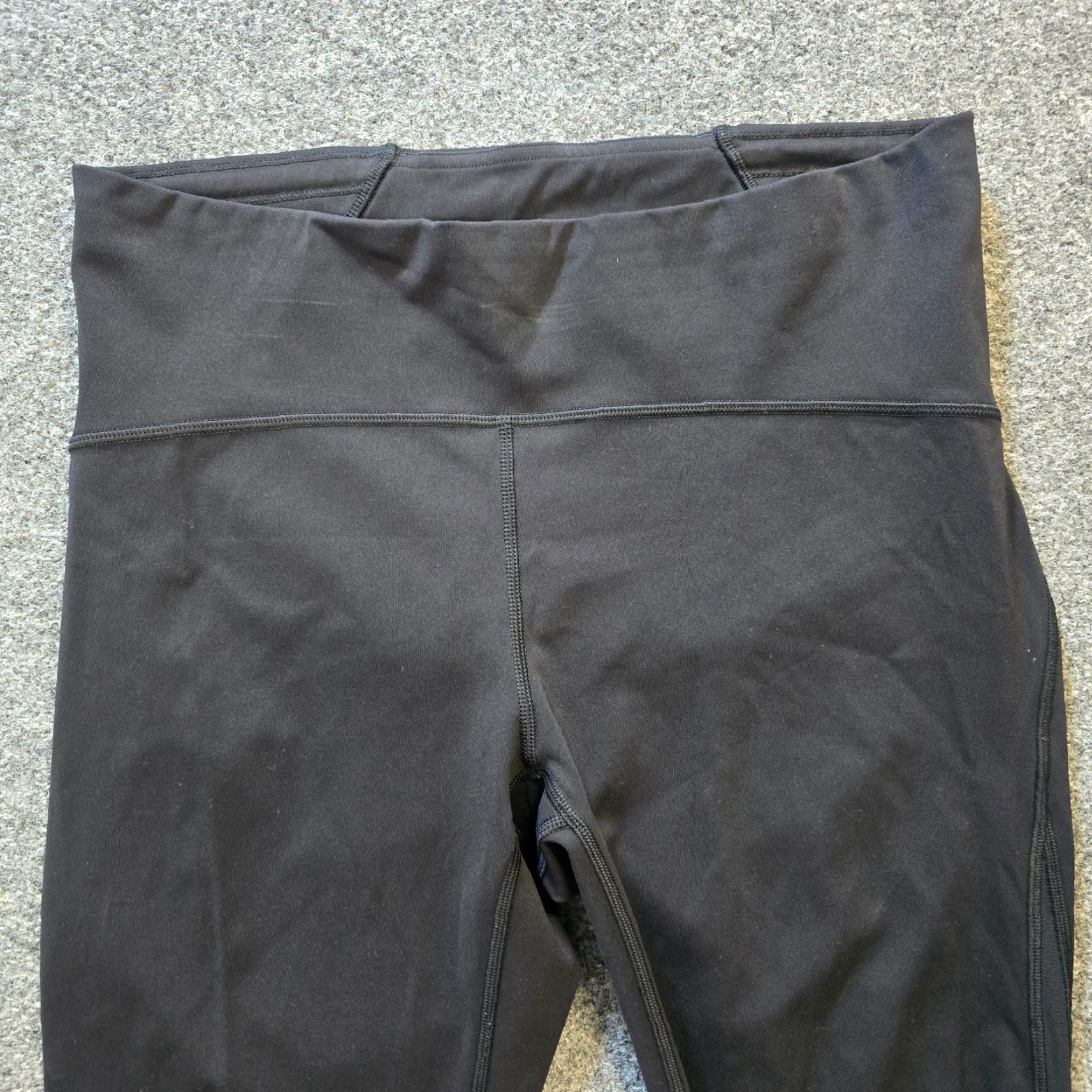 Lululemon Lululemon Pants Womens Size 12 Black Train Times Cropped Stretch Athletic Workou (typo preserved) Size 34" / US 12 / IT 48 - 2 Thumbnail