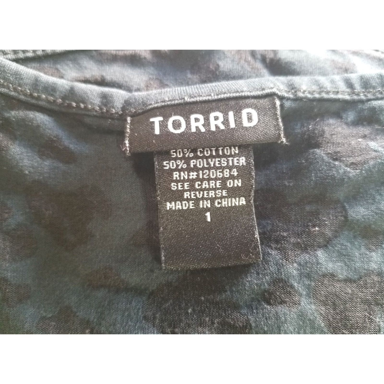 Torrid TORRID Blouse 1 Black V-Neck Open Shoulders Short Sleeve Pullover Floral Womens Plus Size Size XS / US 0-2 / IT 36-38 - 7 Thumbnail