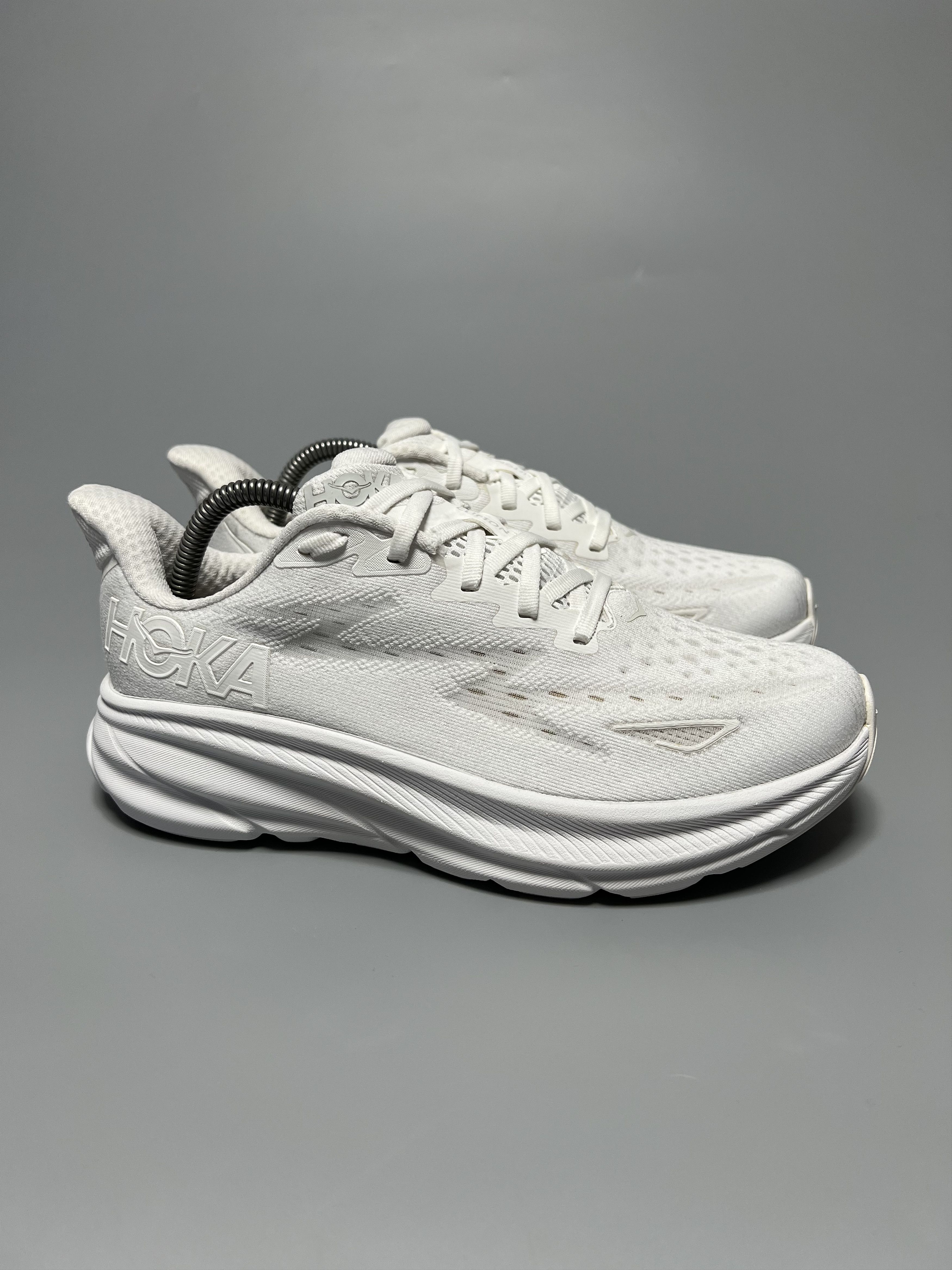 Hoka 7.5D Hoka One One Clifton 9 Wide Running Shoes Walking Gym Size US 7.5 / IT 37.5 - 1 Thumbnail