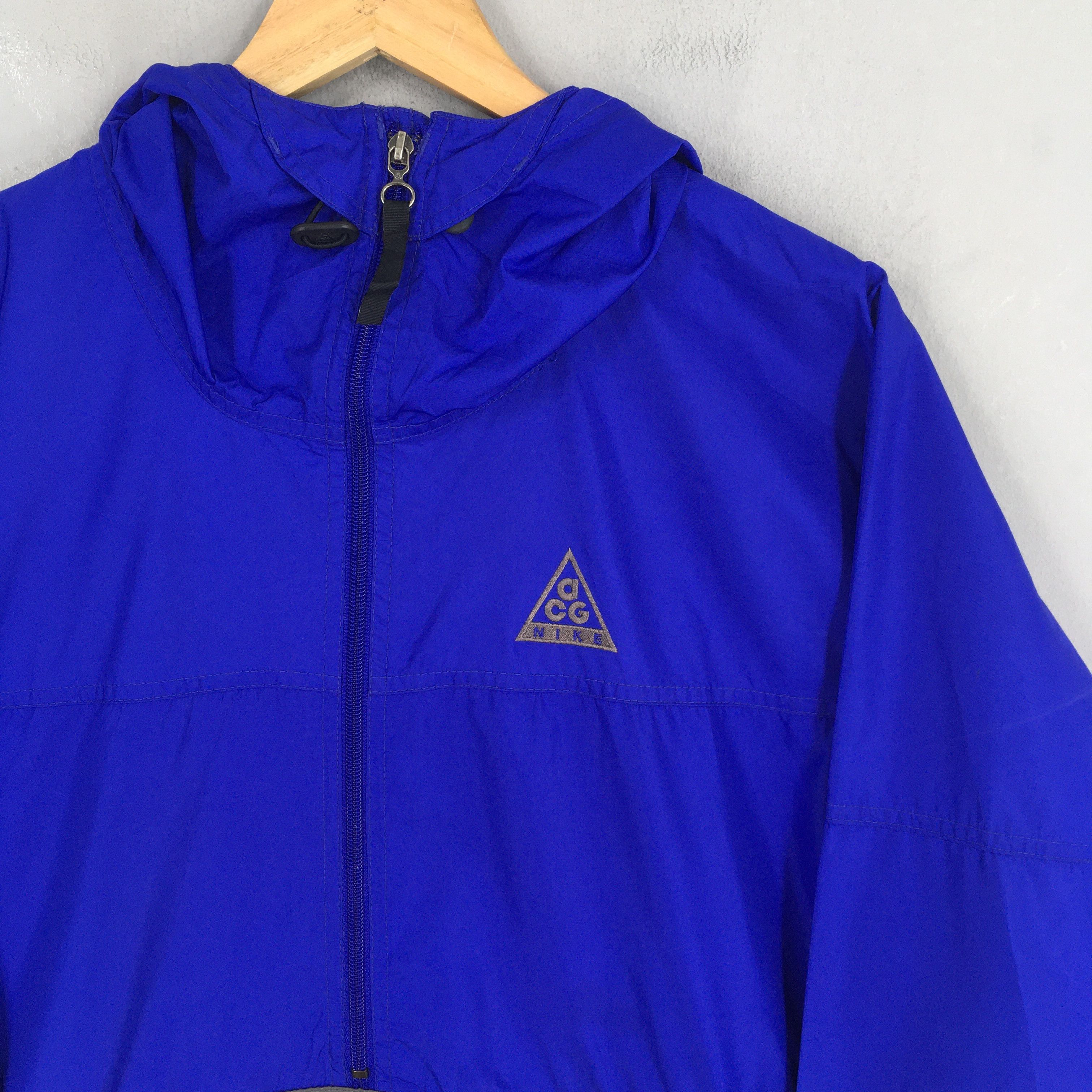 Nike ACG Vintage 90's Nike Acg Windbreaker Blue Hoodie Jacket Large Size US L / EU 52-54 / 3 - 2 Thumbnail