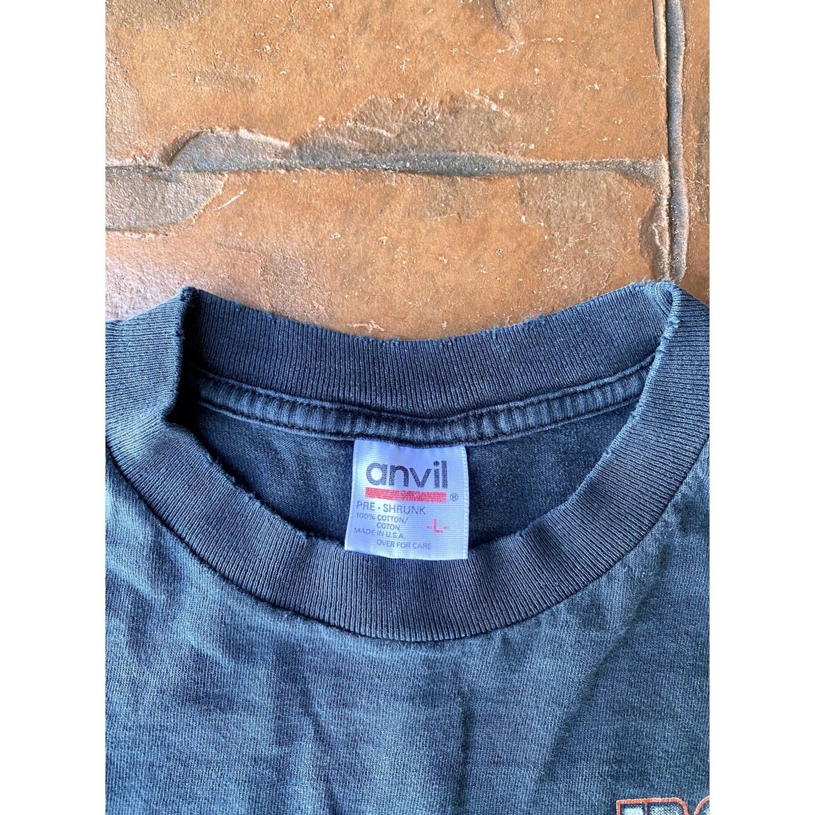Anvil VINTAGE 90s Iron Horse Saloon Bike Week 1999 Train Biker T-Shirt Large USA Mens 90s Size US L / EU 52-54 / 3 - 3 Thumbnail