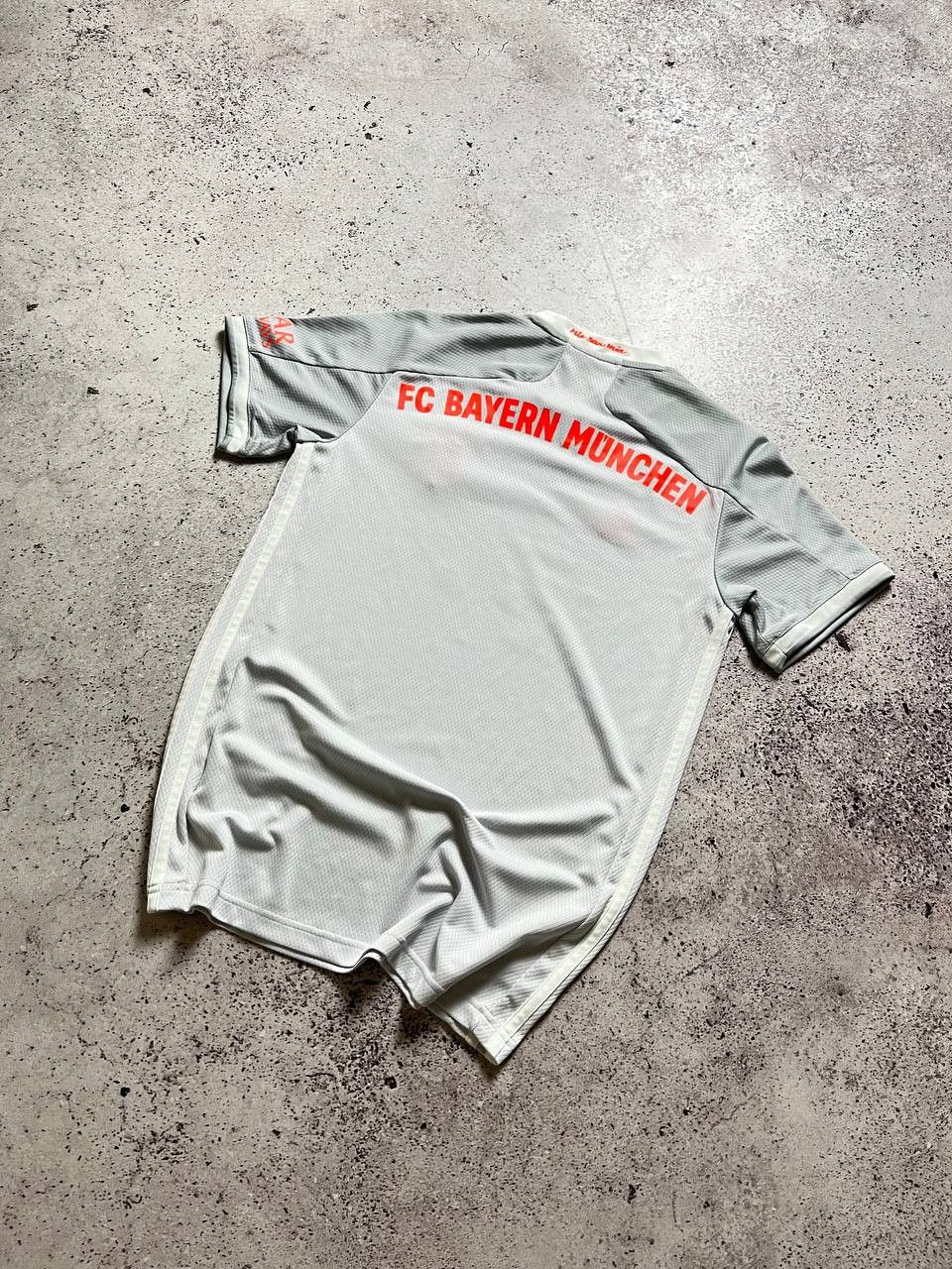 Adidas Adidas Bayern Munich Jersey 2020 Away Authentic T-Shirt Size US S / EU 44-46 / 1 - 8 Thumbnail