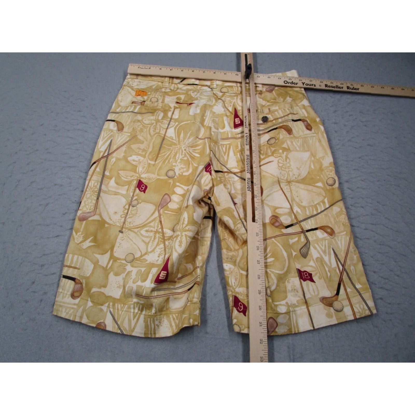 Vintage Loudmouth Golf Mens Beige 32 Shorts 11" AOP Golf Clubs Flags Tropical Chino Size US 32 / EU 48 - 4 Thumbnail