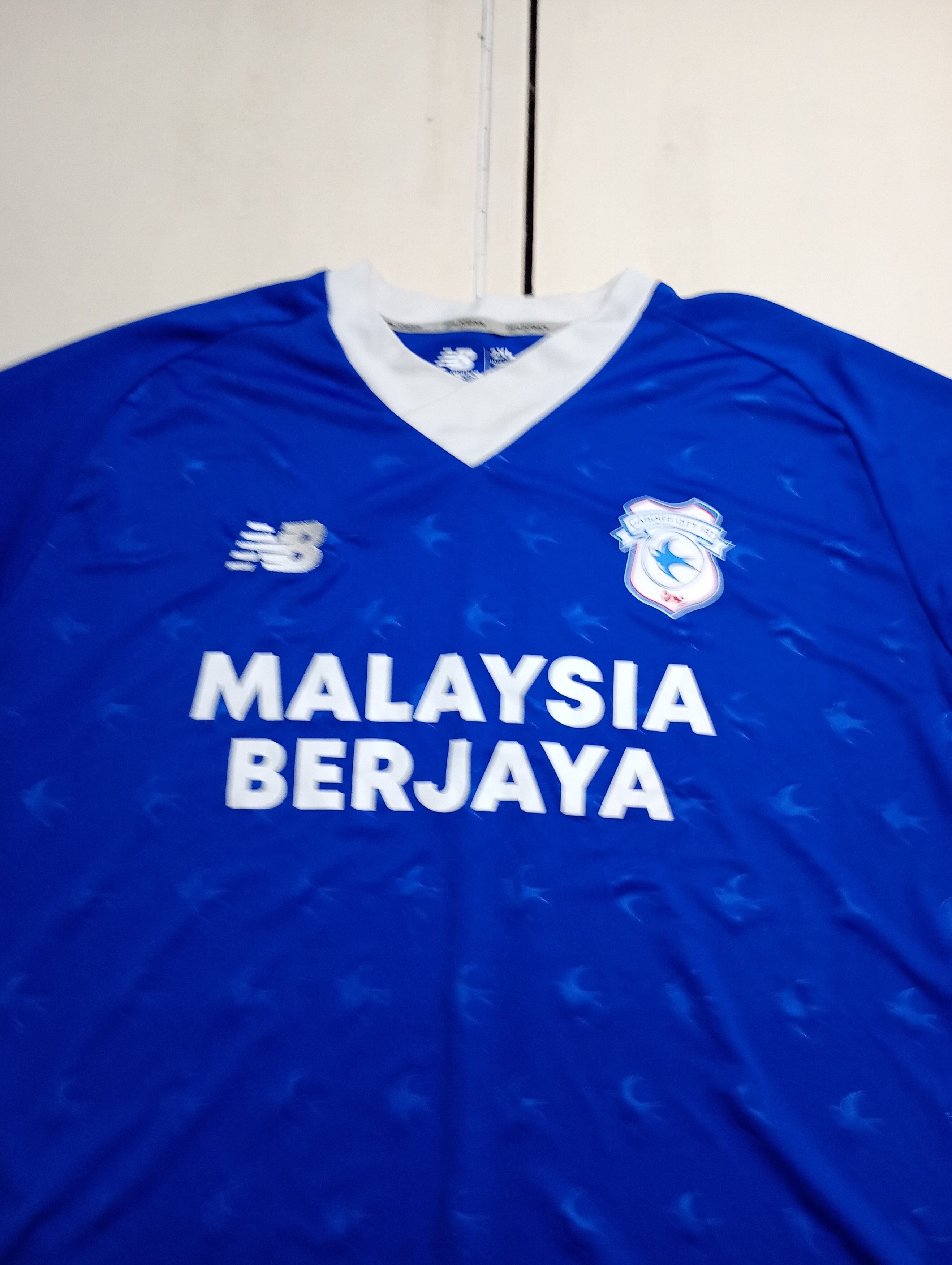 New Balance Cardiff City New Balance Home Jersey 2022-2023 Size US XXL / EU 58 / 5 - 6 Thumbnail