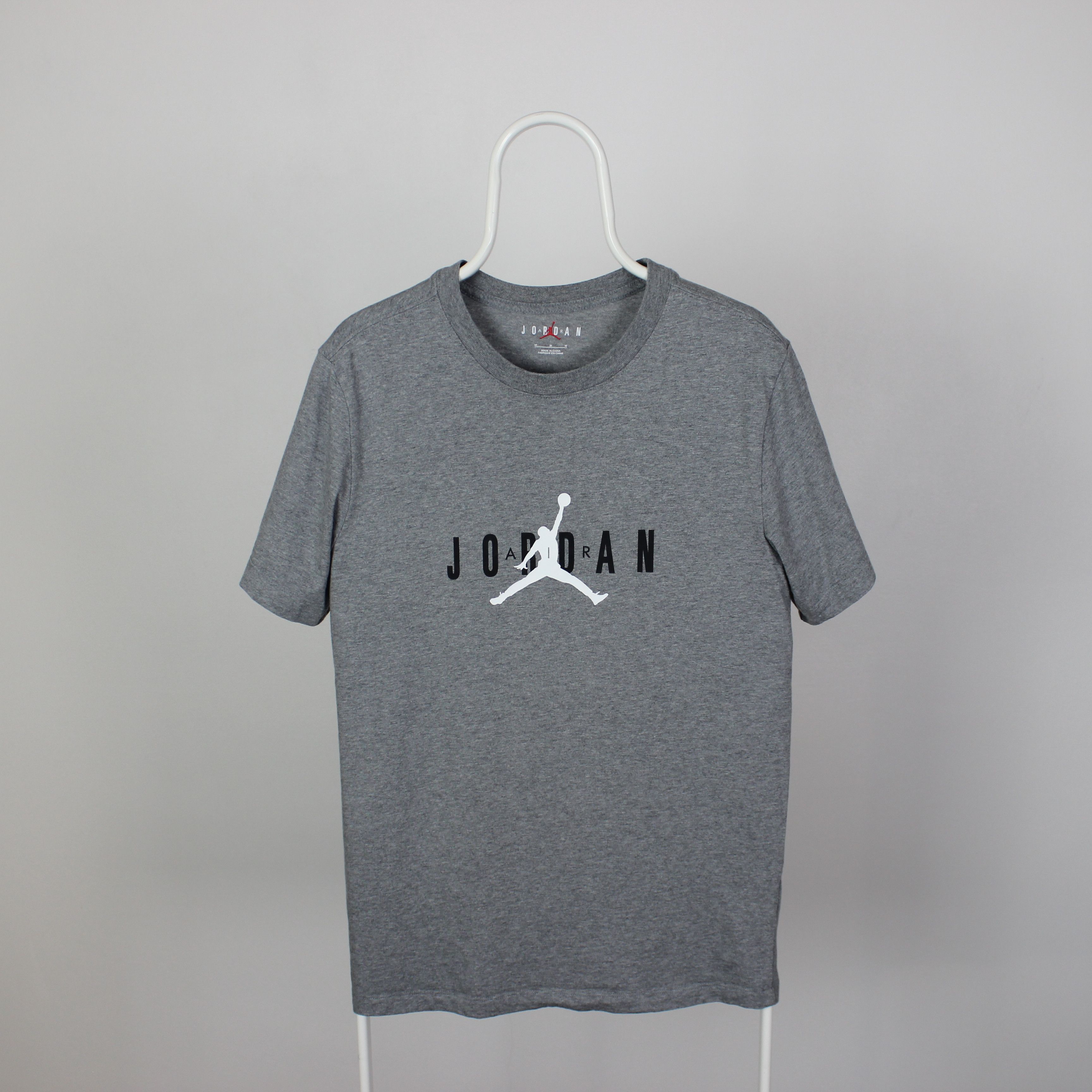 Jordan Brand Air Jordan t shirt centr logo M gray cotton Size US M / EU 48-50 / 2 - 3 Thumbnail