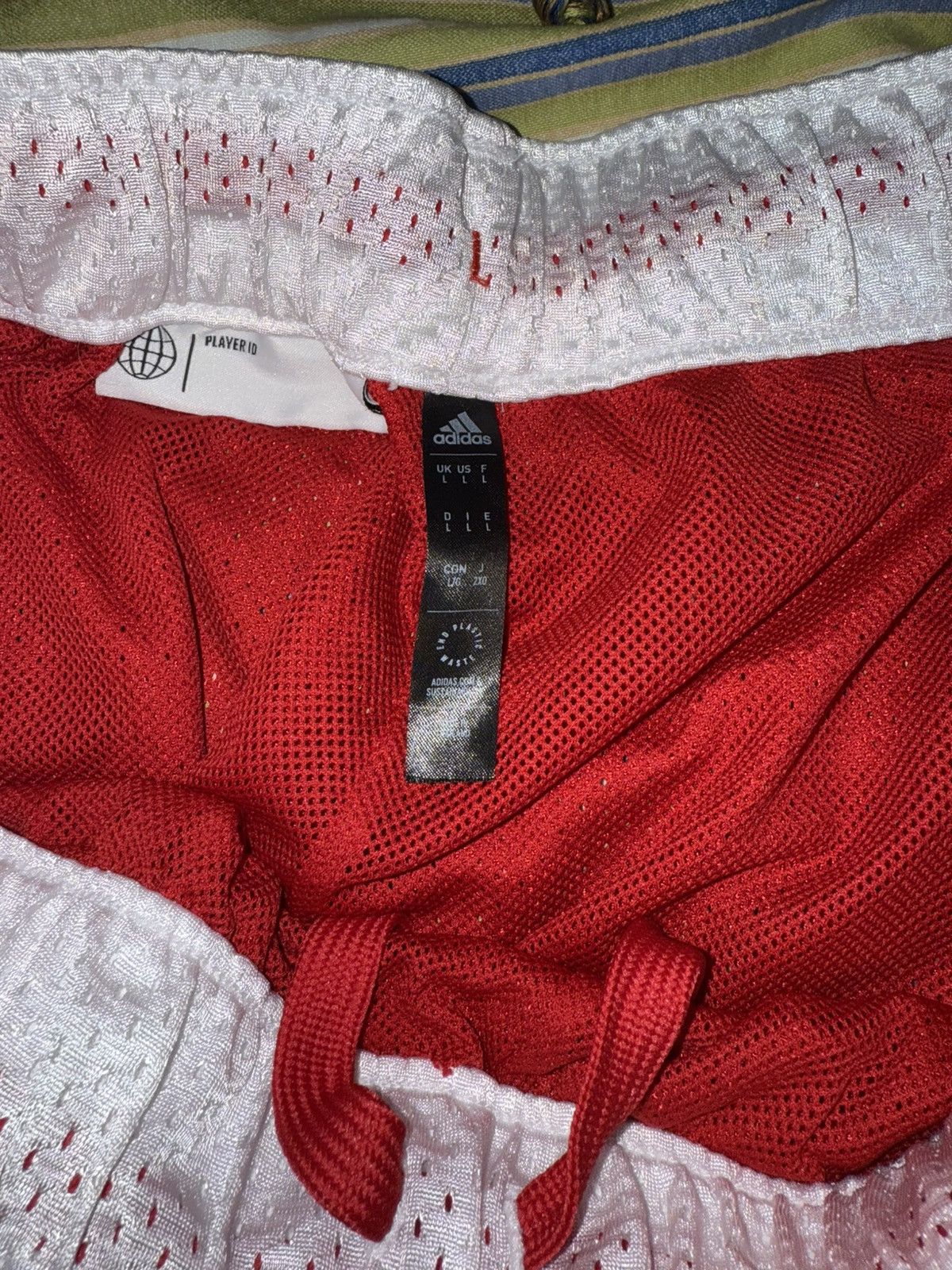 Adidas NC State Basketball Shorts Size US 32 / EU 48 - 3 Thumbnail