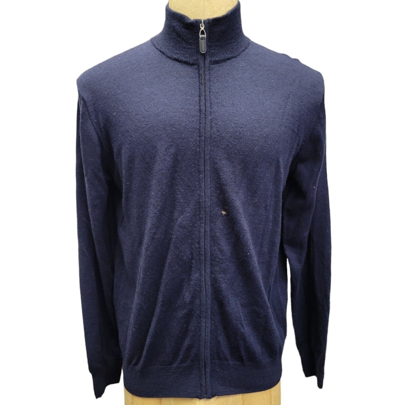 Bloomingdale's Bloomingdale's Merino Wool Cardigan With Defect. Size Large Size US L / EU 52-54 / 3 - 1 Thumbnail