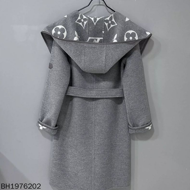 Other Louis Vuitton Monogram Robe Coat- Size S / US 4 / IT 40 - 4 Thumbnail
