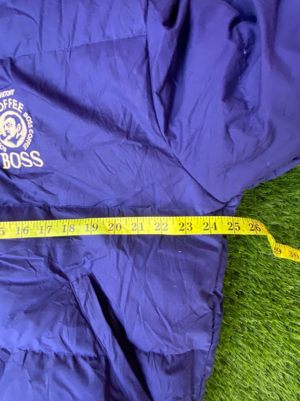 Vintage Vintage Suntory Coffe Bos Puffer Jacket Size US L / EU 52-54 / 3 - 9 Thumbnail