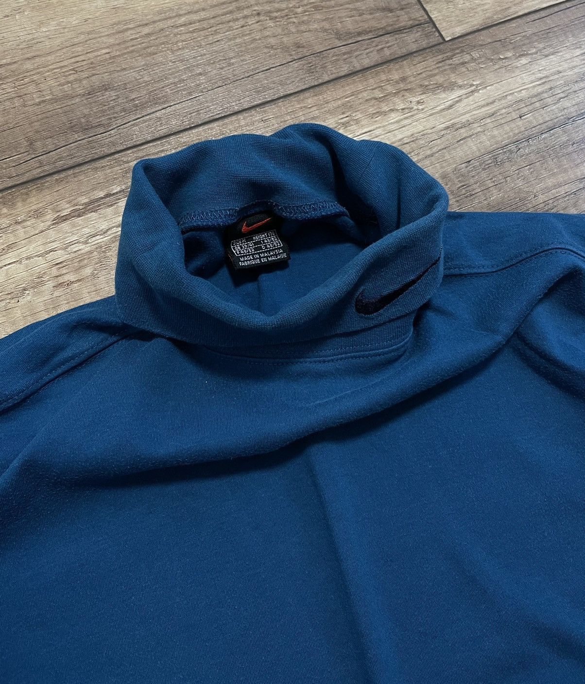 Nike Vintage Nike Turtle Neck Long Sleeve Cotton Sweater Jumper Size US M / EU 48-50 / 2 - 5 Thumbnail