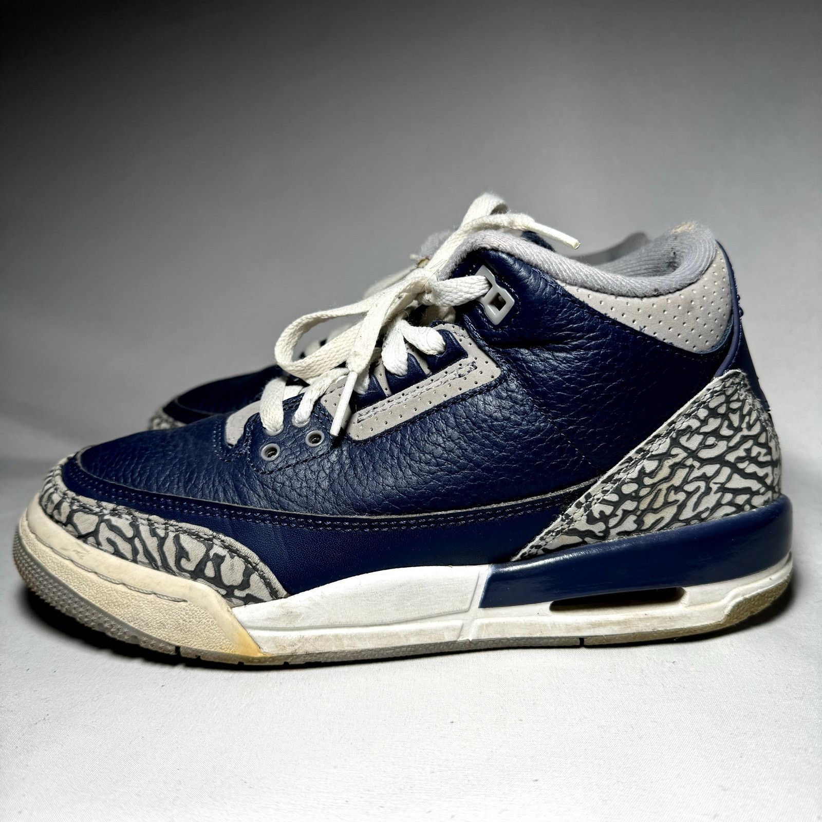 Jordan Brand × Nike Size 6 - Nike Air Jordan 3 Retro GS Georgetown Men's Shoes Size US 6 / EU 39 - 8 Thumbnail