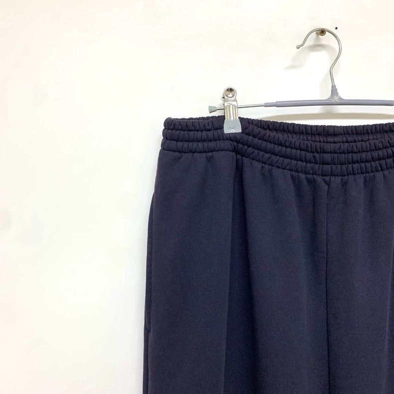 Balenciaga Balenciaga size M Solid logo monogrammed embroidered slack Size US 27 - 5 Thumbnail
