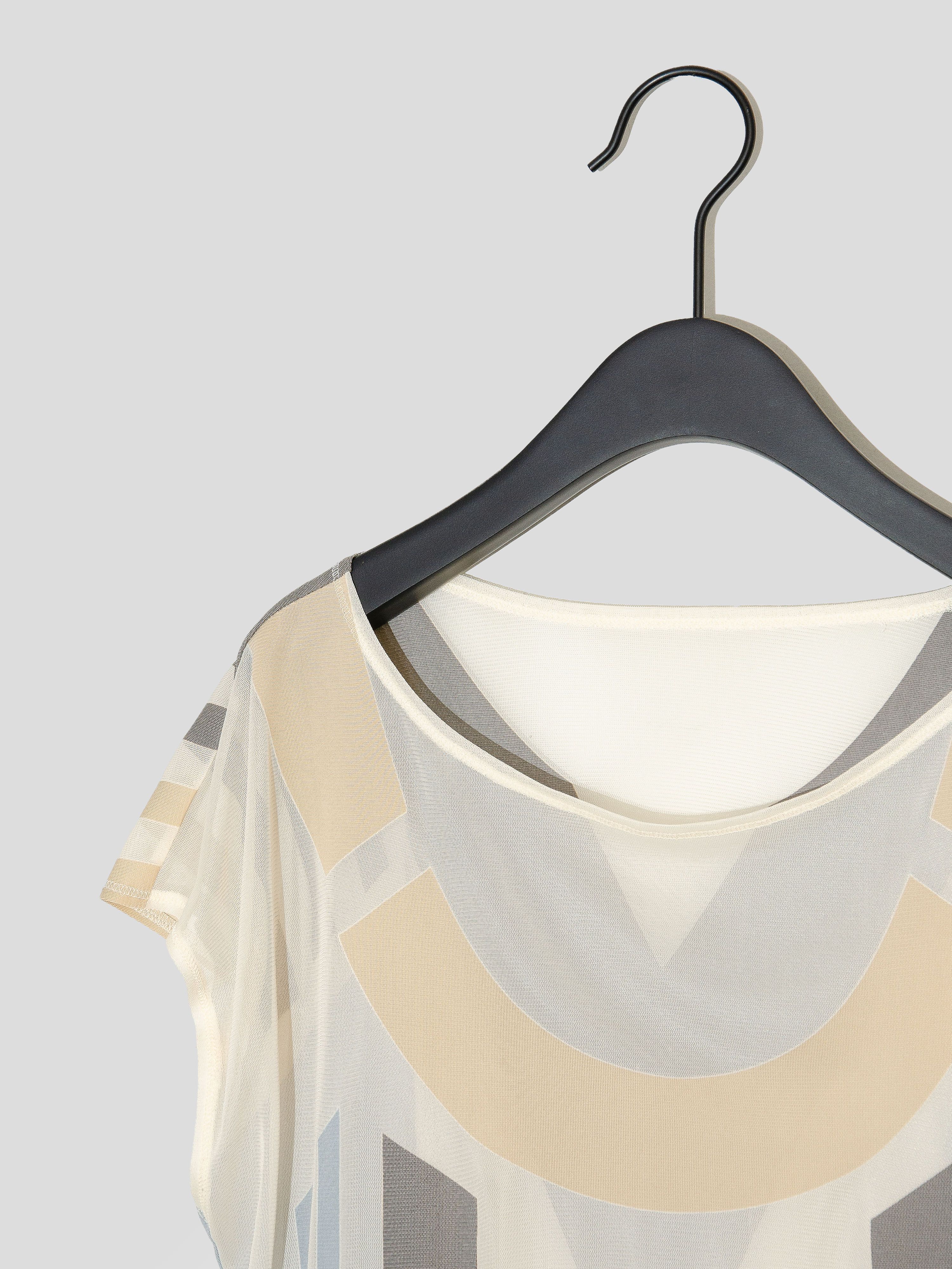 Issey Miyake SS12 Runway Geometric Mesh Top Size M / US 6-8 / IT 42-44 - 5 Thumbnail