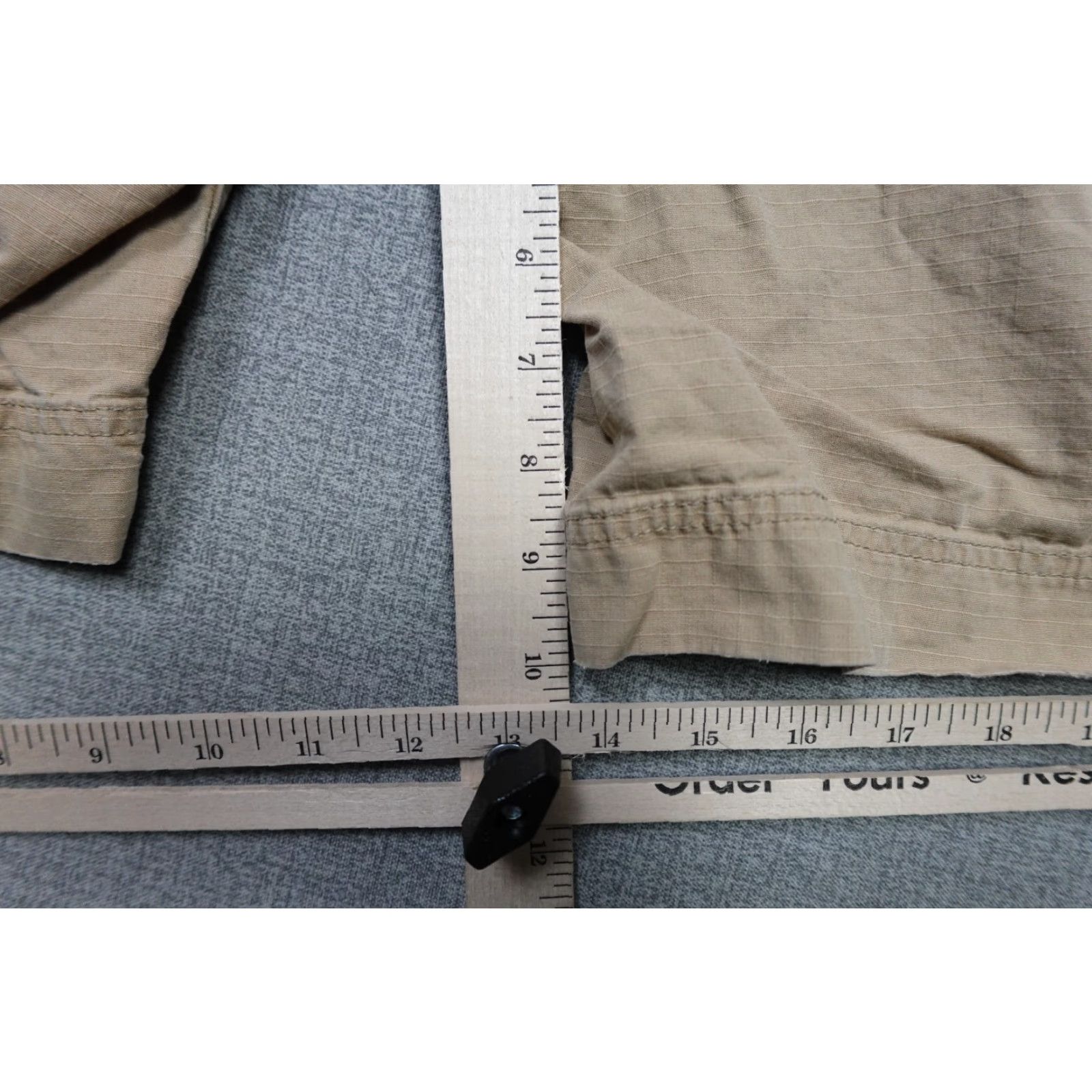 The North Face The North Face Mens 30 Beige Cargo Shorts Athletic Regular Lightweight Outdoor Summer Beige Mens Size US 30 / EU 46 - 3 Thumbnail
