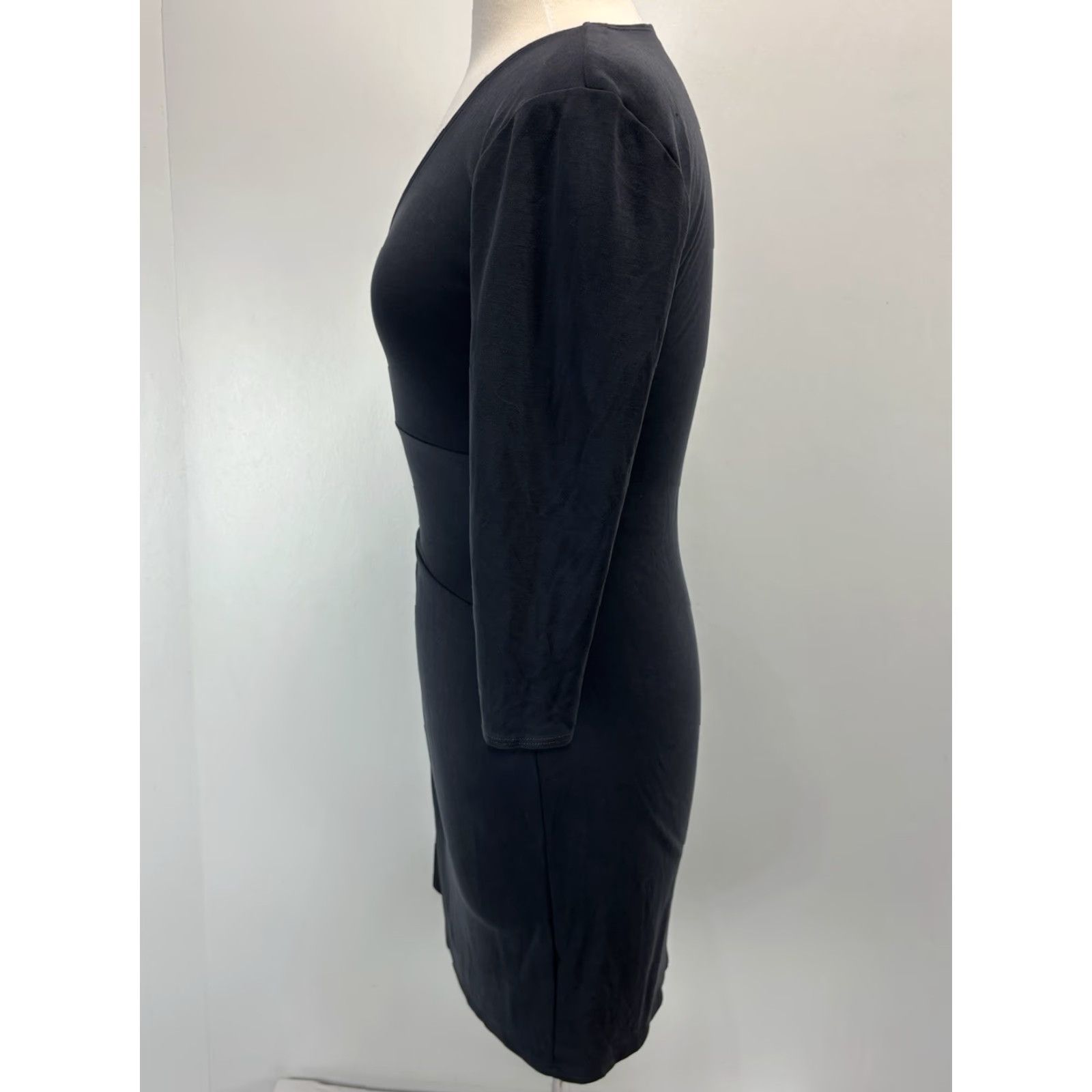 Abercrombie & Fitch Abercrombie & Fitch Dress Women S Gray Twist Front Short Bodycon V-Neck Stretch Pullover Size S / US 4 / IT 40 - 2 Thumbnail