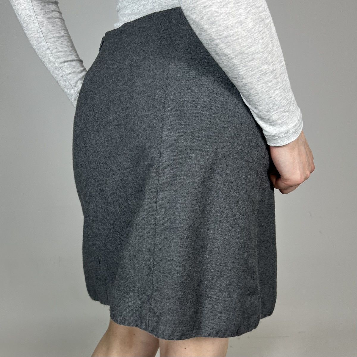 Chloe Chloe Wool Silk Flared Mini Skirt Luxury Casual Y2K Style Size 28" / US 6 / IT 42 - 2 Thumbnail