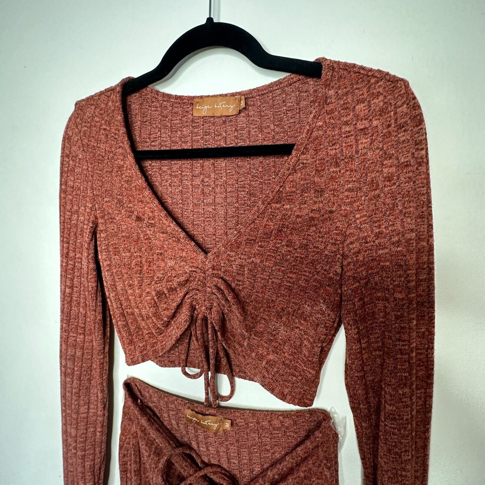 Other Beige Botany Rust 2-Piece Rib Knit Skirt + VNeck Top M Size M / US 6-8 / IT 42-44 - 2 Thumbnail