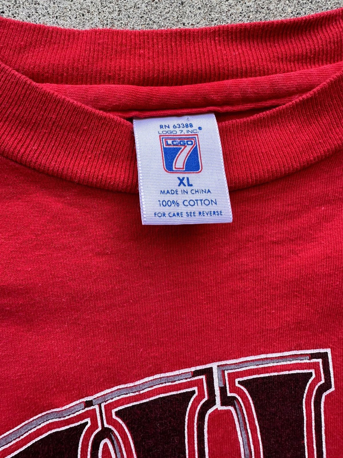 Logo 7 × NBA × Vintage Vintage Chicago Bulls Tee Shirt Cl Logo 7 NBA Red Size US XL / EU 56 / 4 - 3 Thumbnail
