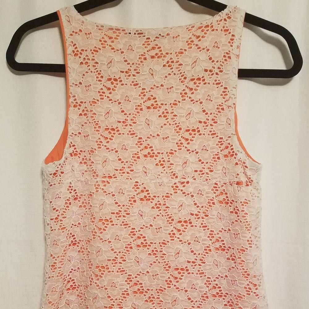Designer Maurices Size Small Peach and White Tank T… Size S / US 4 / IT 40 - 3 Thumbnail