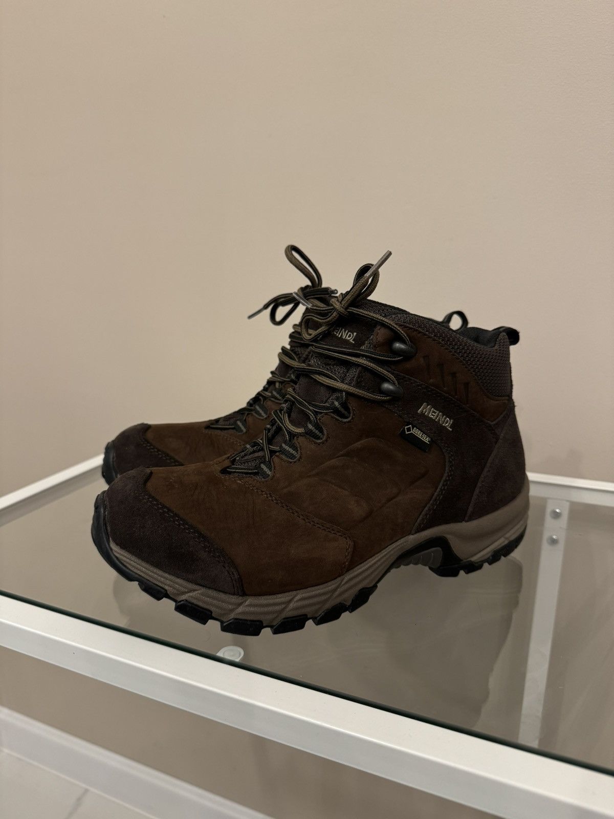 Goretex Meindl Gore Tex boots winter trekking shoes goretex gtx buty Size US 7 / EU 40 - 3 Thumbnail