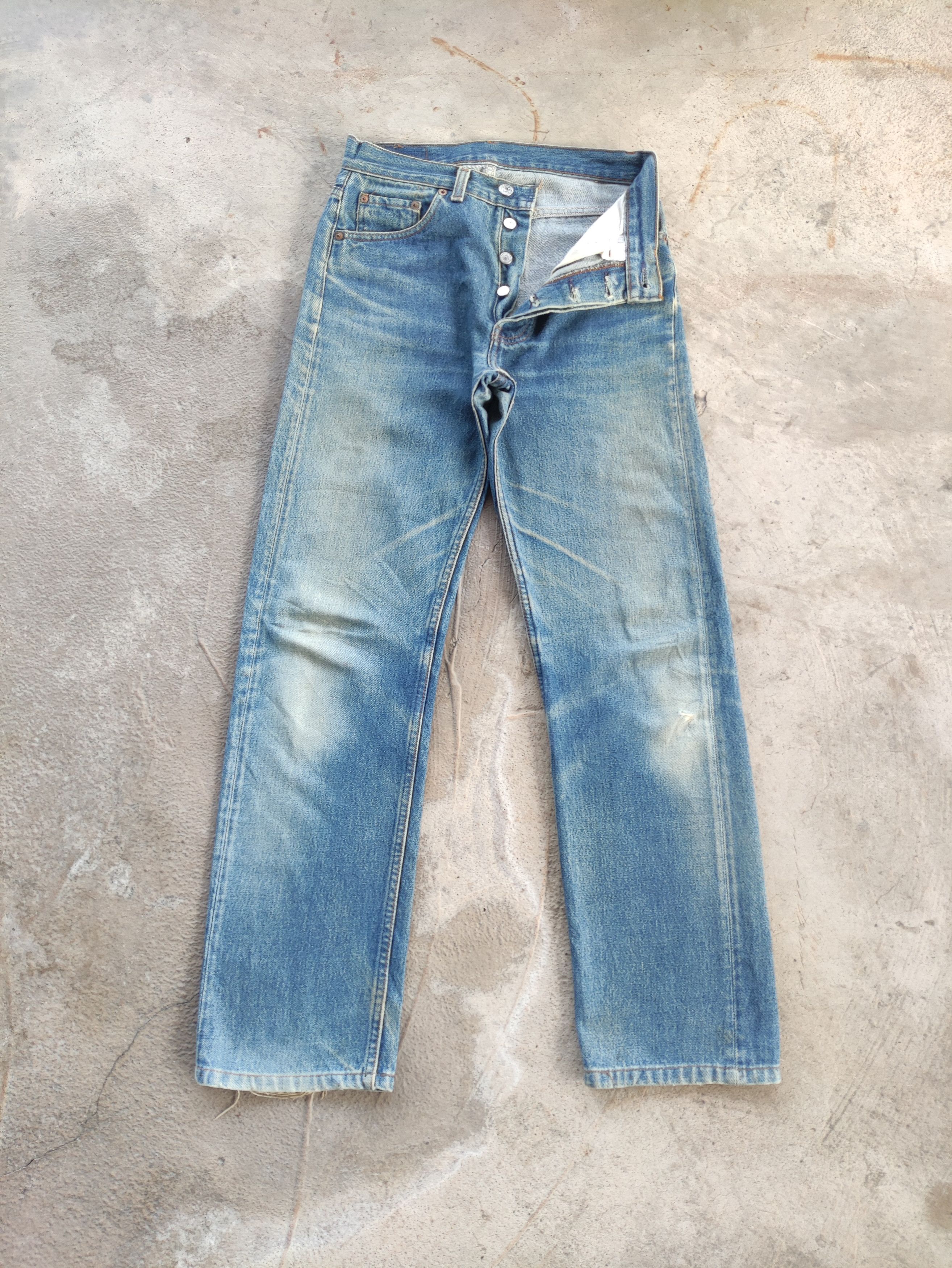 Levi's Vintage Levis 501 usa Button Jean Distressed Faded Denim Size US 28 / EU 44 - 1 Thumbnail