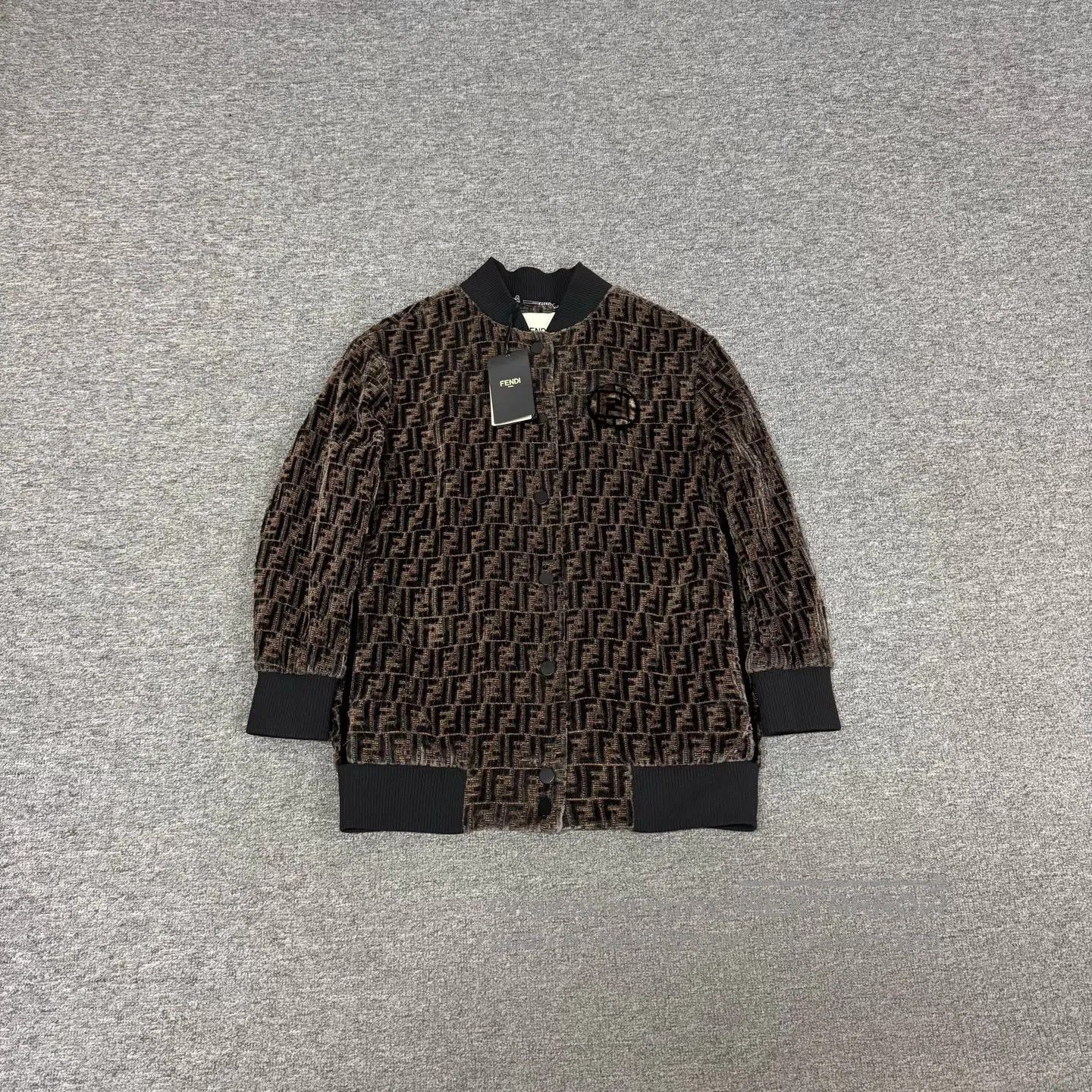 Fendi FENDI Brown, fully printed, vintage velvet baseball jersey Size M / US 6-8 / IT 42-44 - 1 Thumbnail