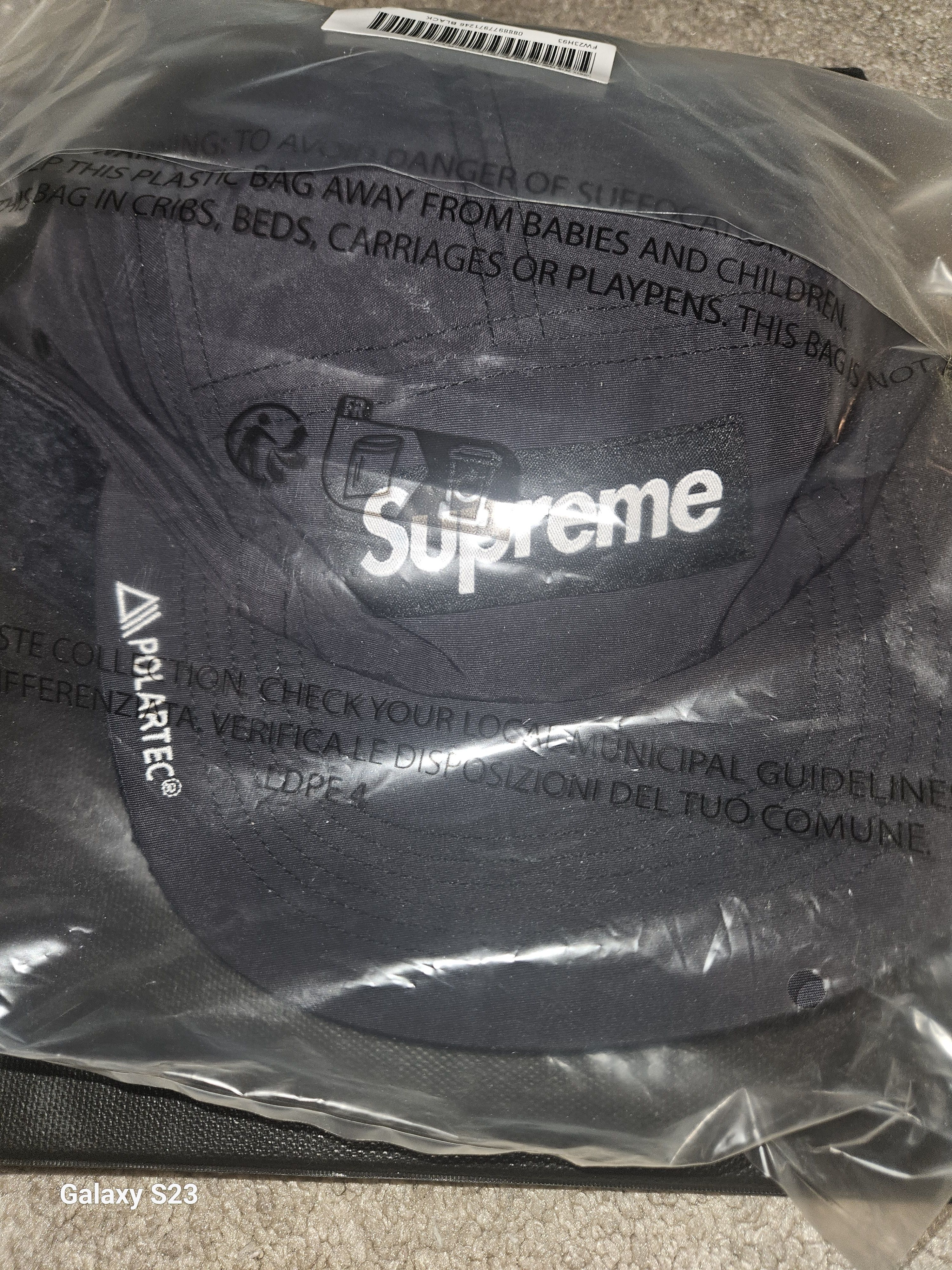 Supreme Supreme FW23 Polartec Reversable Camp Cap Size ONE SIZE - 1 Thumbnail