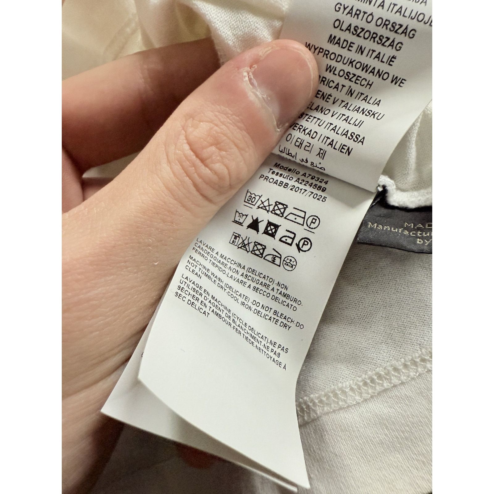 Versace Versace Tee White Used Large Size US L / EU 52-54 / 3 - 8 Thumbnail