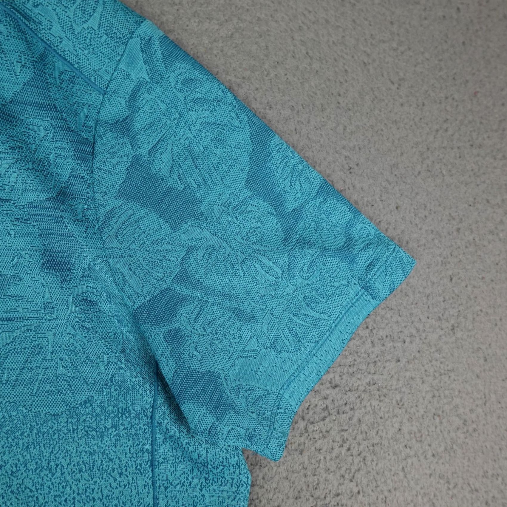 Tommy Bahama Tommy Bahama Polo Shirt Mens M Blue Island Zone Tropical Leaf Jacquard Polo Shirt Size US M / EU 48-50 / 2 - 5 Thumbnail