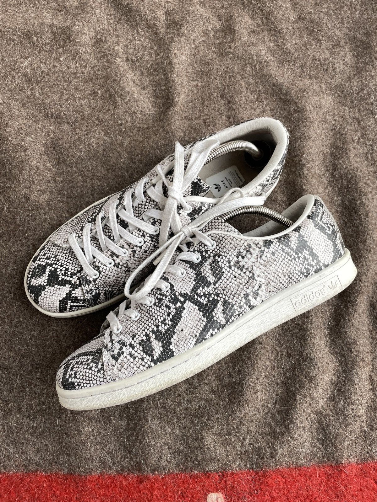 HYKE Adidas x Hyke Snake Python Leather Sneakers Size US 10.5 / EU 43-44 - 4 Thumbnail