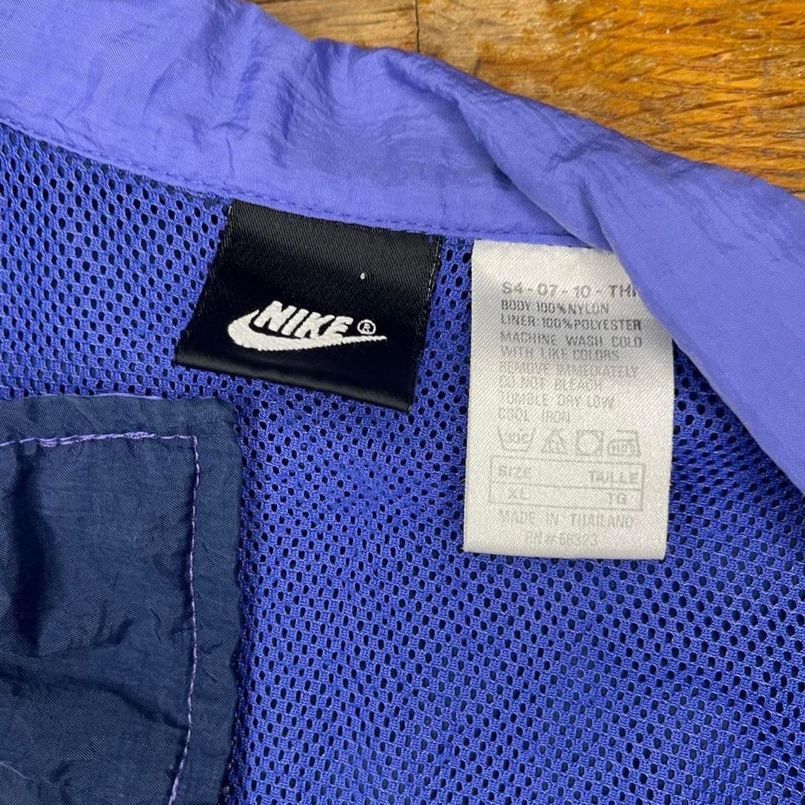 Nike × Vintage Vintage 90s nike windbreaker jacket Size US XL / EU 56 / 4 - 4 Thumbnail