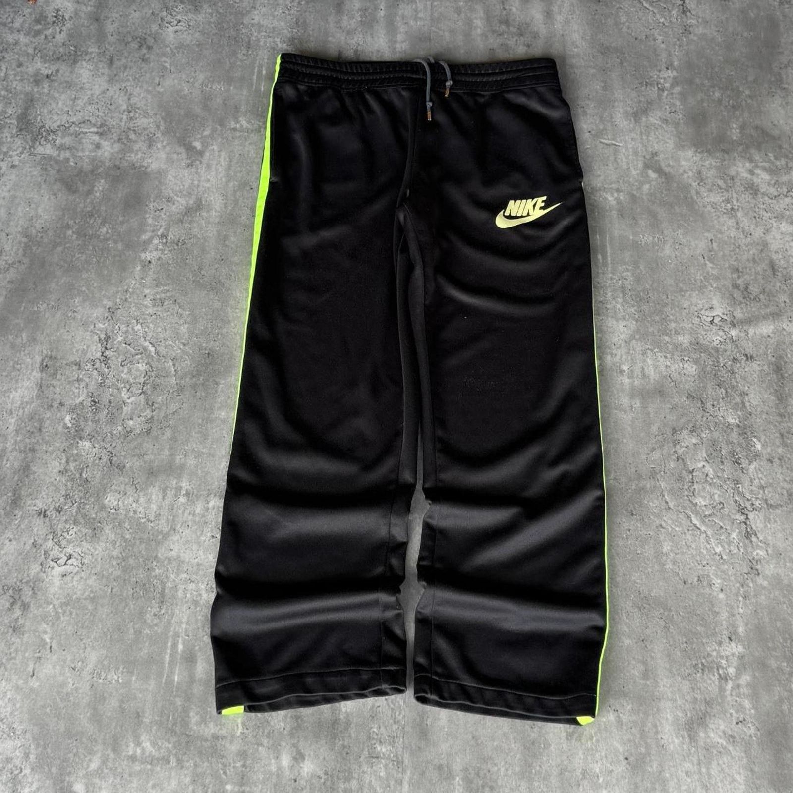 Nike × Nike ACG × Vintage Vintage Y2K Nike Baggy Skater Technical Drill Sweatpants Size US 34 / EU 50 - 1 Thumbnail