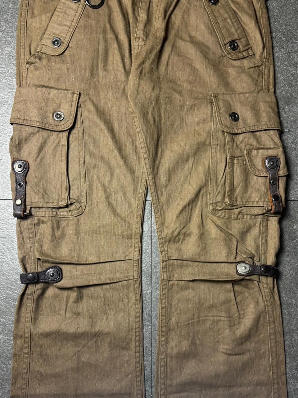 Tornado Mart 2000s Tornado Mart Bondage Bootcut Cargo Pants Size US 34 / EU 50 - 4 Thumbnail