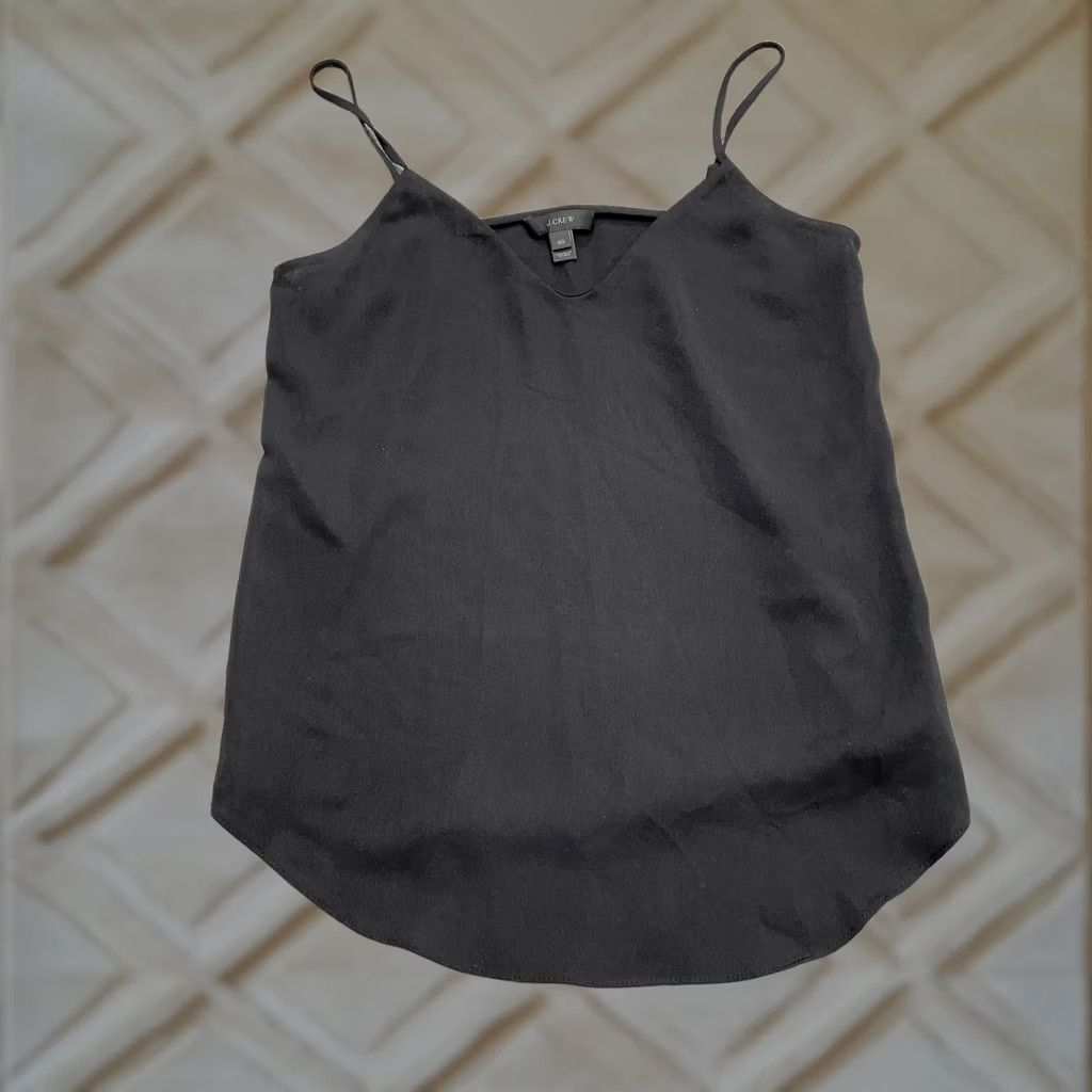 J.Crew J.Crew Camisole Tank Top 00 Black V-Neck Spaghetti Adjustable Strap Casual Women Size XXS / US 00 / IT 34 - 1 Thumbnail