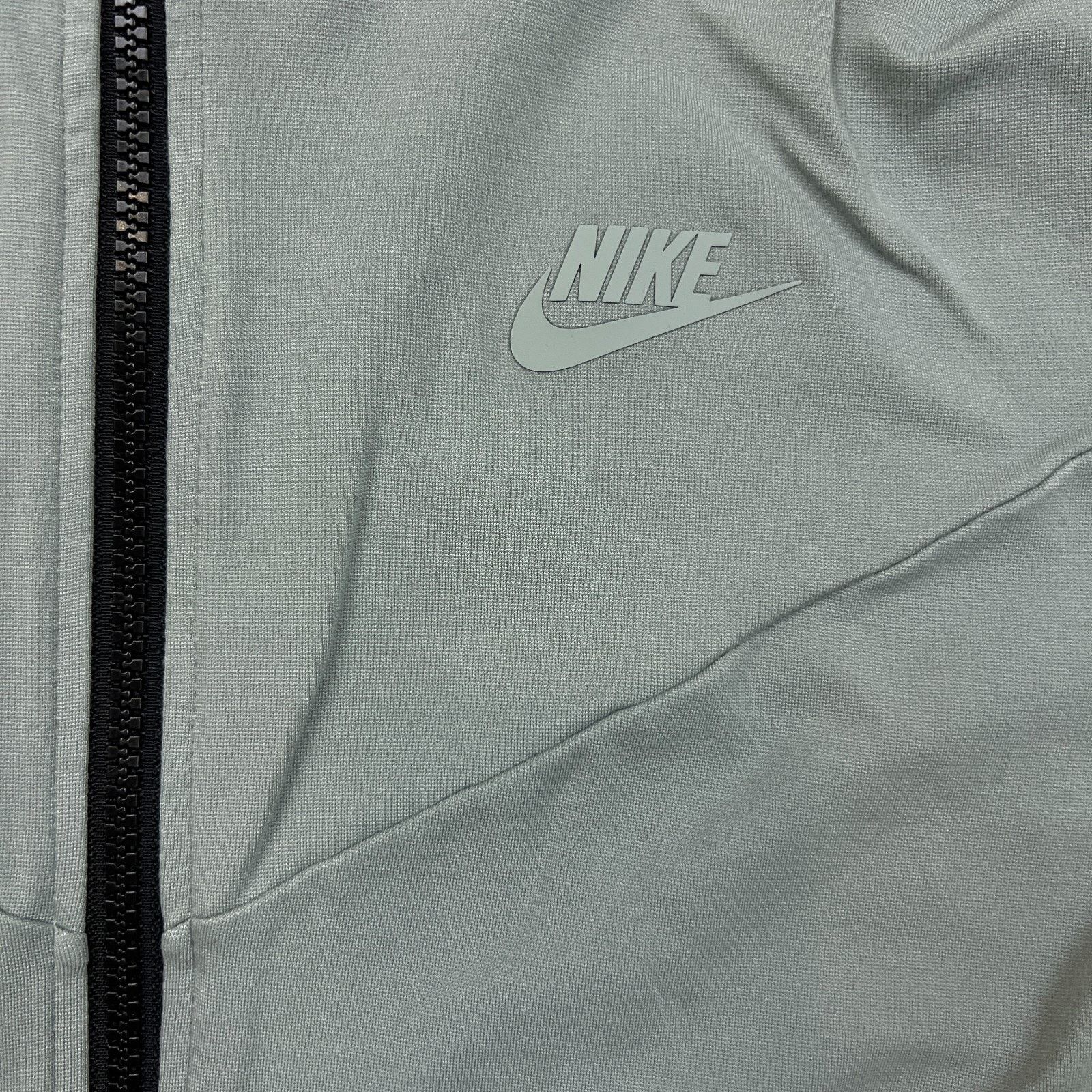 Nike Nike Sportswear Tech Fleece Hoodie Lightweight Full Zip Size US M / EU 48-50 / 2 - 4 Thumbnail