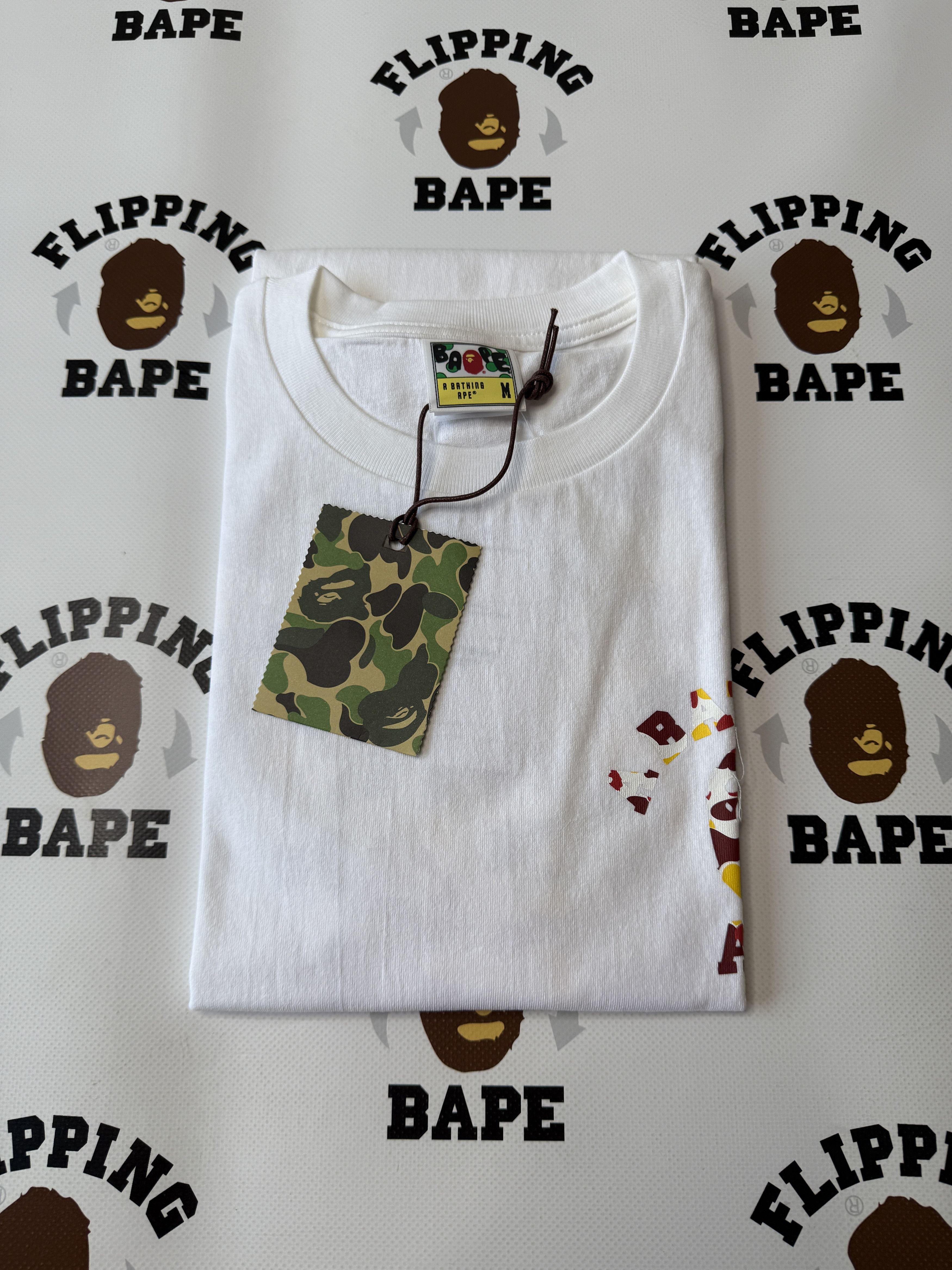 Bape BAPE STORE BEIJING NYC LOGO TEE Size US M / EU 48-50 / 2 - 8 Thumbnail