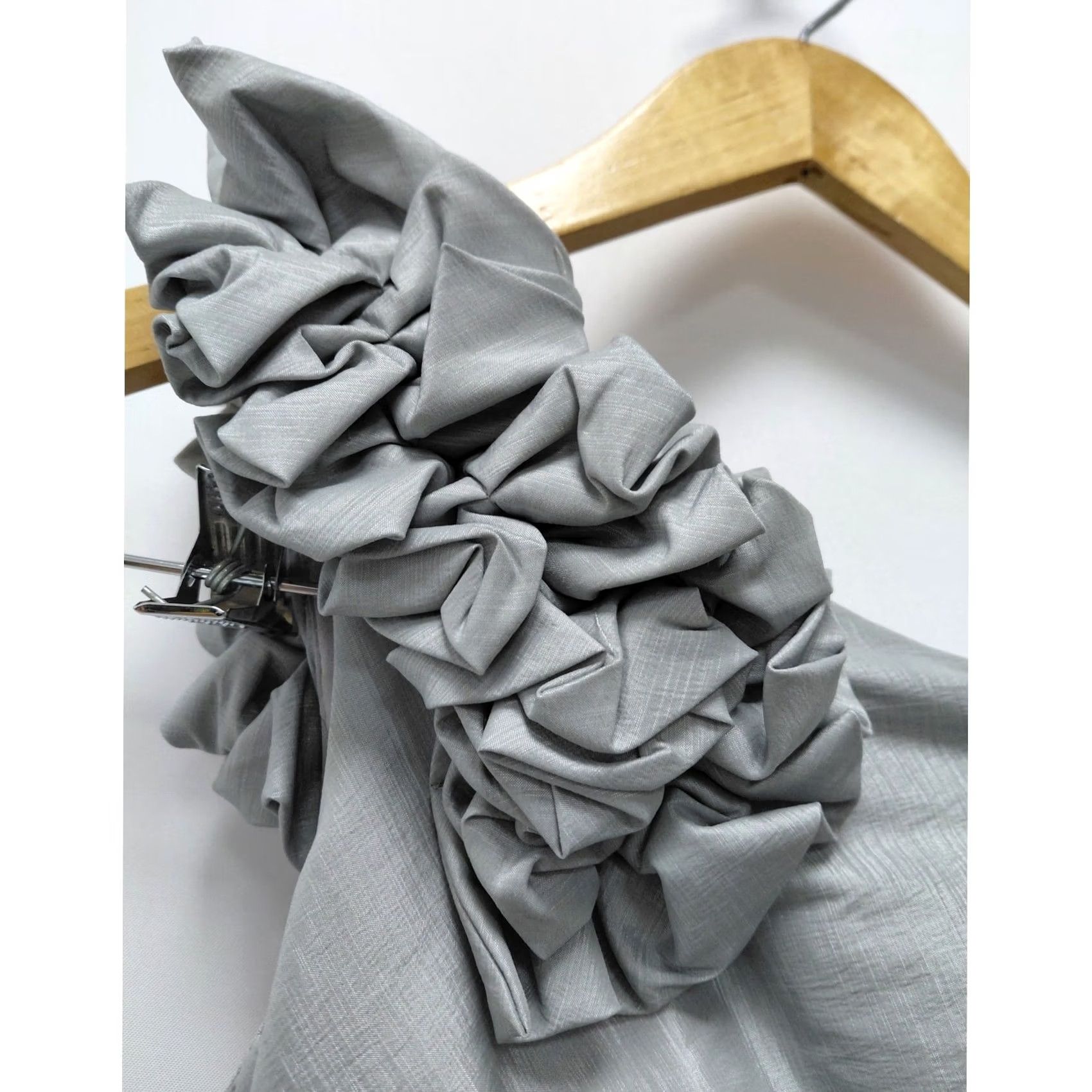 Adrianna Papell Hailey Logan by Adrianna Papell Dress Size 3/4 Gray One Shoulder Ruffle Women Size XS / US 0-2 / IT 36-38 - 3 Thumbnail