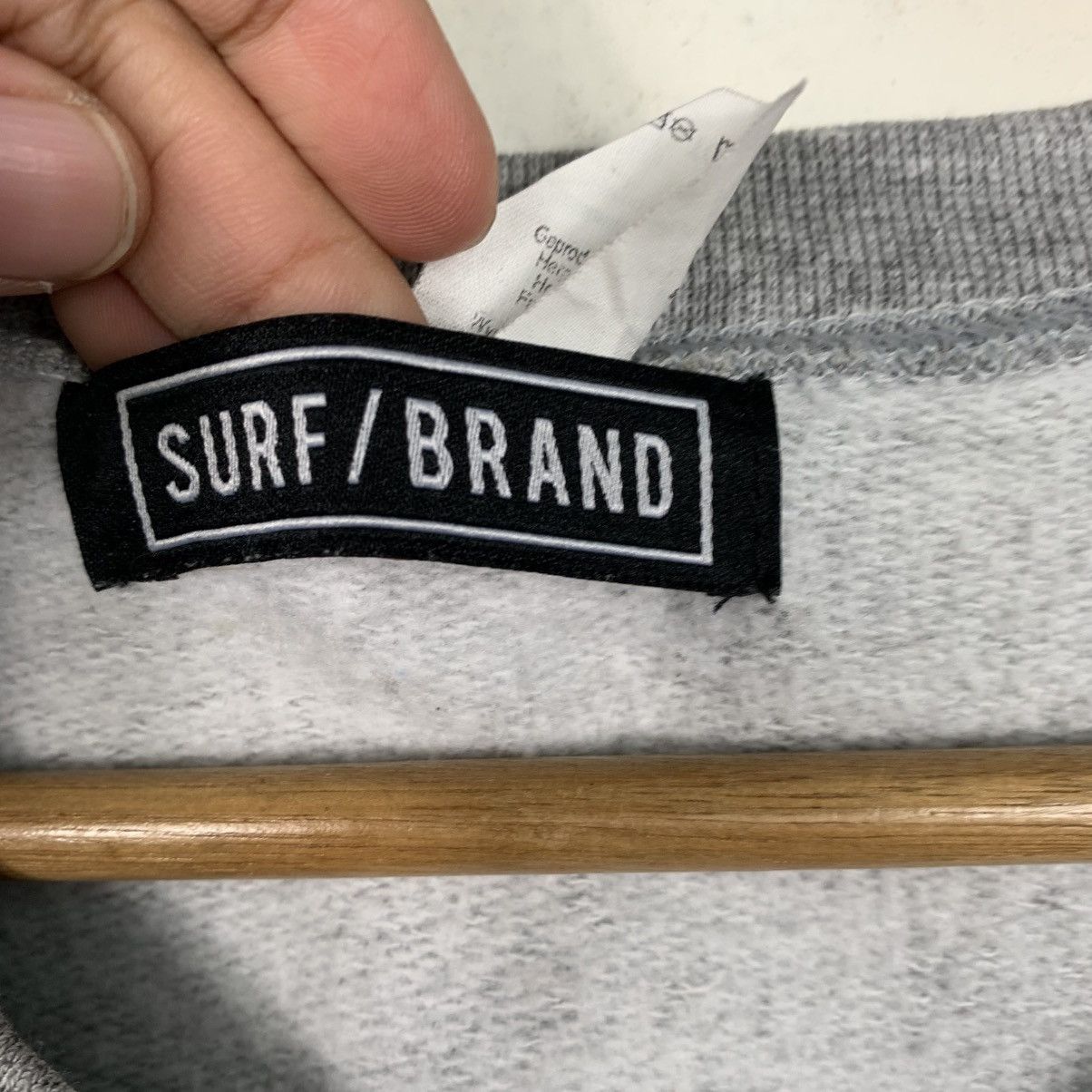 Japanese Brand Vintage Surf Brand Big Logo Sweatshirt Size US XL / EU 56 / 4 - 11 Thumbnail