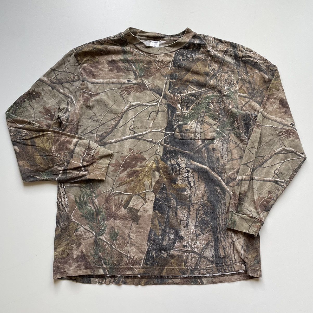 1990/00s Hunting Pocket Camo T-Shirt – Red Vintage Co