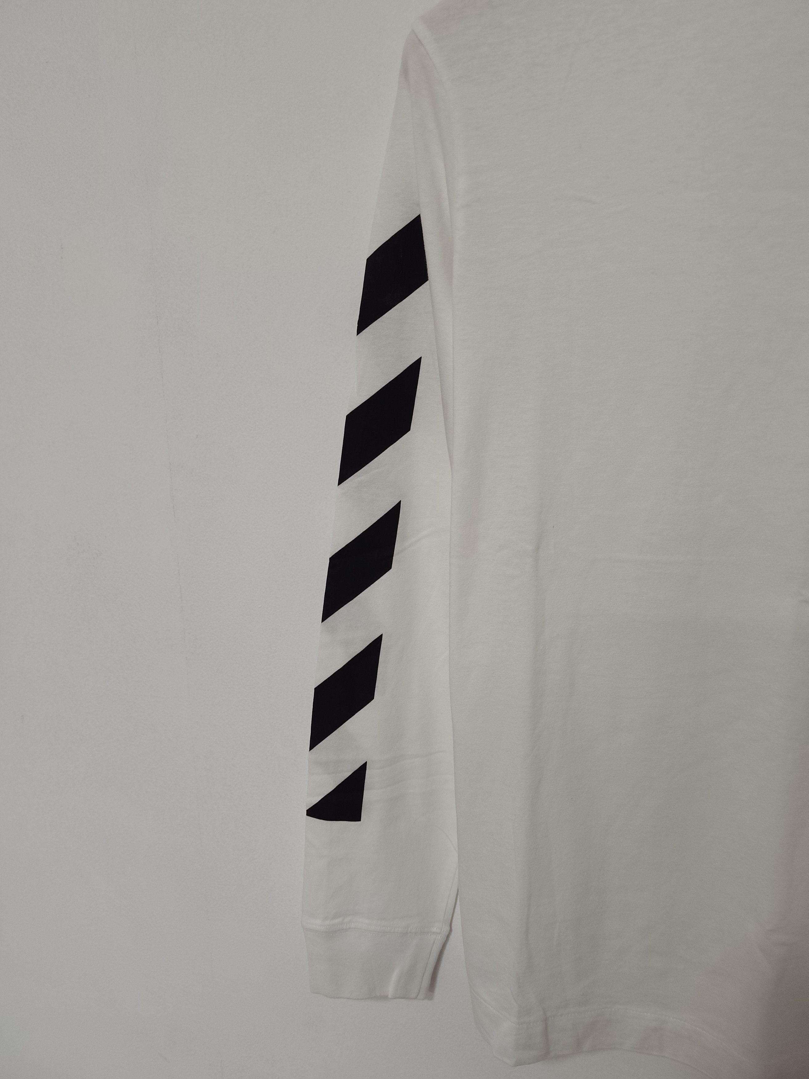 Off-White Off-White "Diagonal Helvetica" Size US S / EU 44-46 / 1 - 3 Thumbnail