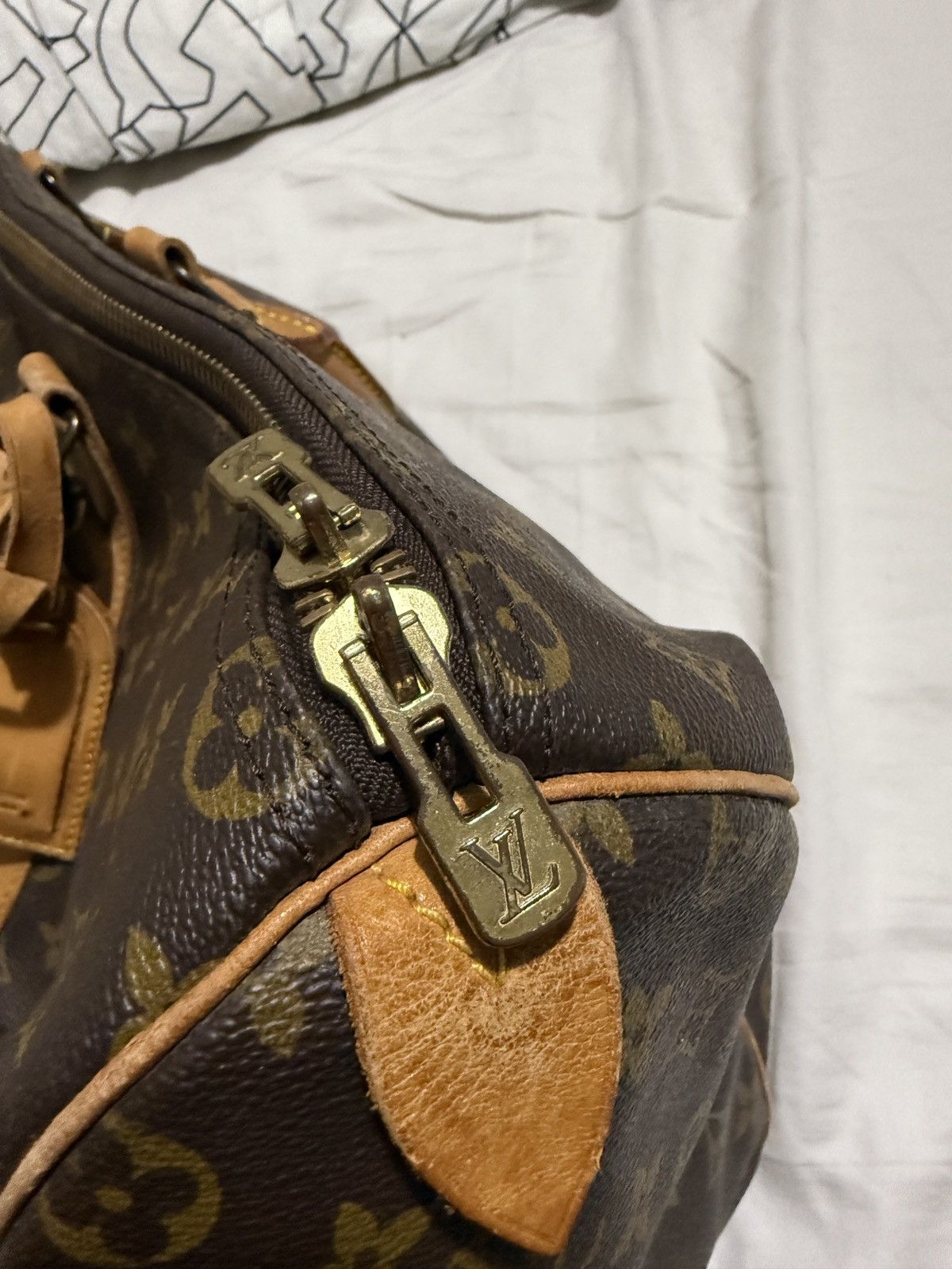 Louis Vuitton Louis Vuitton Brown Monogram Duffle Bag Size ONE SIZE - 7 Thumbnail