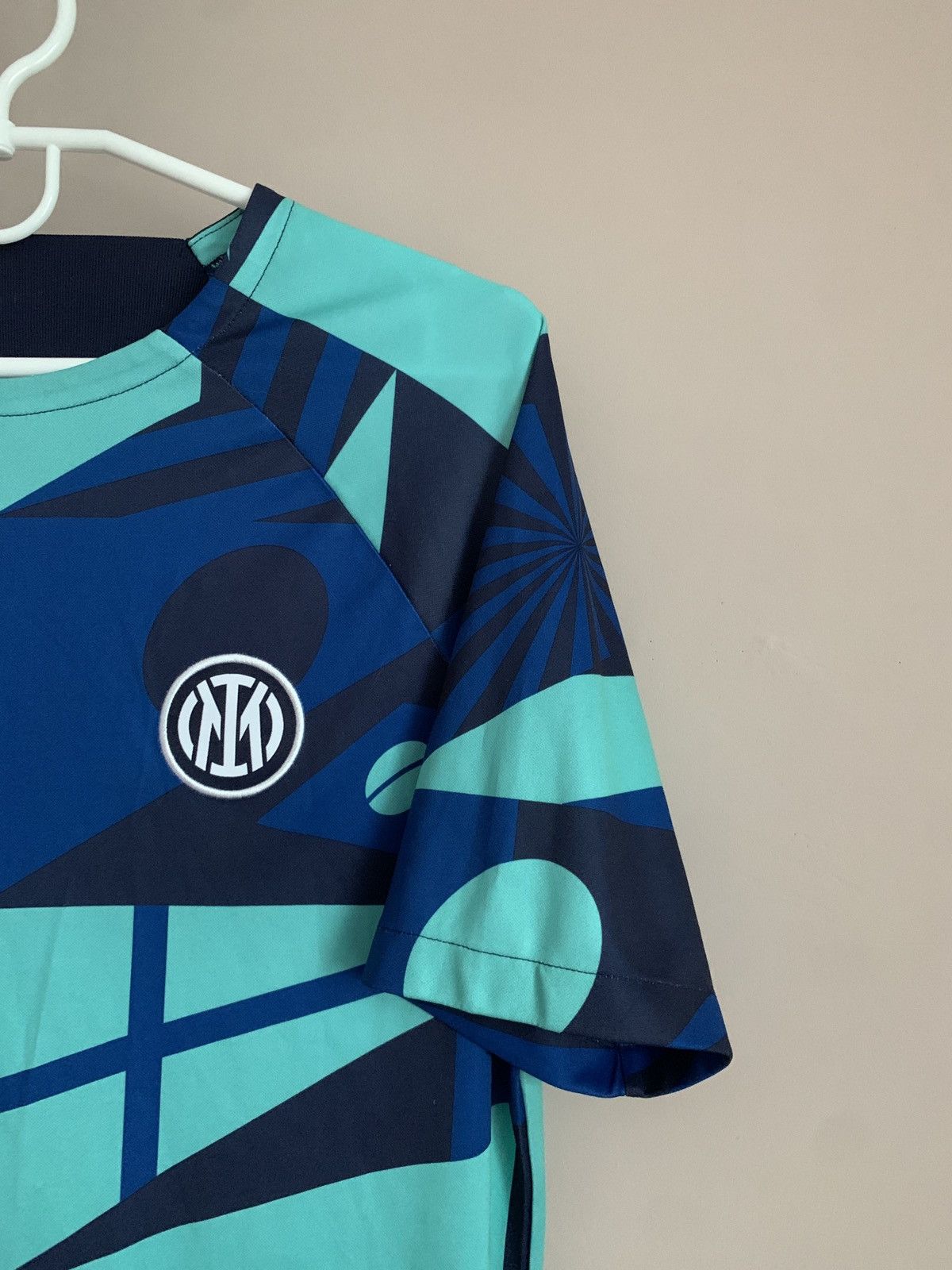 Nike Inter Milan 22/23 Football Shirt Nike Soccer Jersey Size M Size US M / EU 48-50 / 2 - 4 Thumbnail