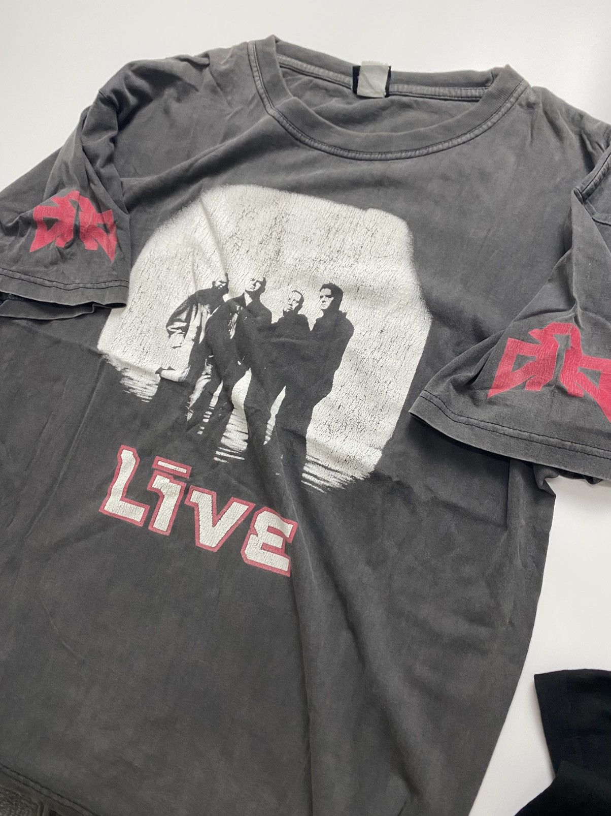 Band Tees Vintage 90s Live Band Grunge original Promo tee Size US XL / EU 56 / 4 - 4 Thumbnail