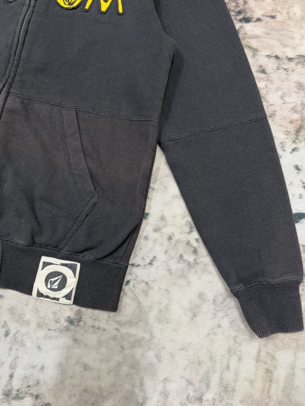 Volcom Volcom Zip Up Sweater Hoodie Size XS / US 0-2 / IT 36-38 - 5 Thumbnail