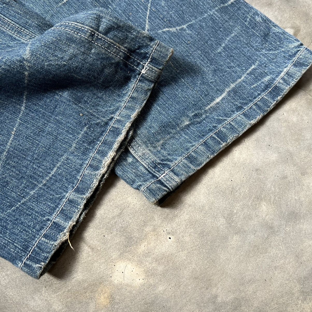 Tornado Mart 2000s Nylaus Tornado Mart Style Distressed Flare Jeans Size US 31 - 6 Thumbnail