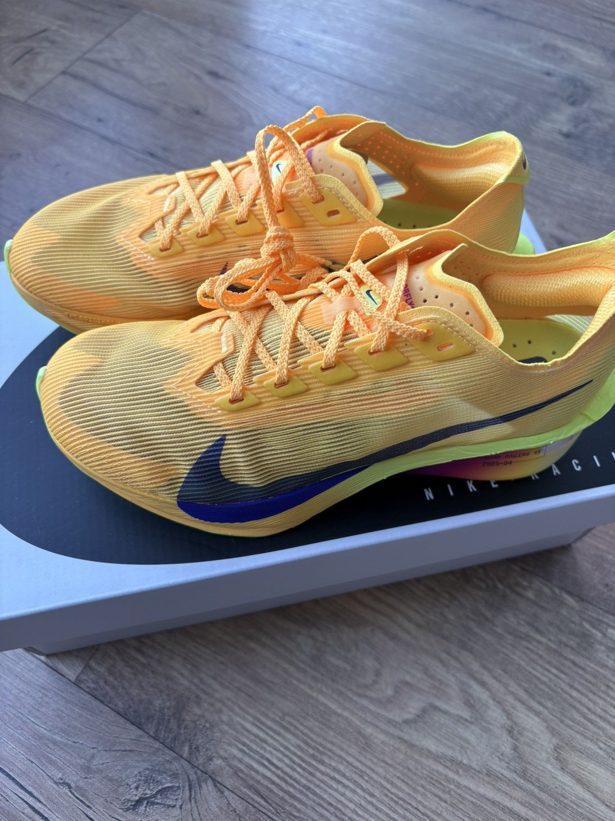Nike Nike ZoomX Vaporfly Next 4 Size US 7 / IT 37 - 6 Thumbnail