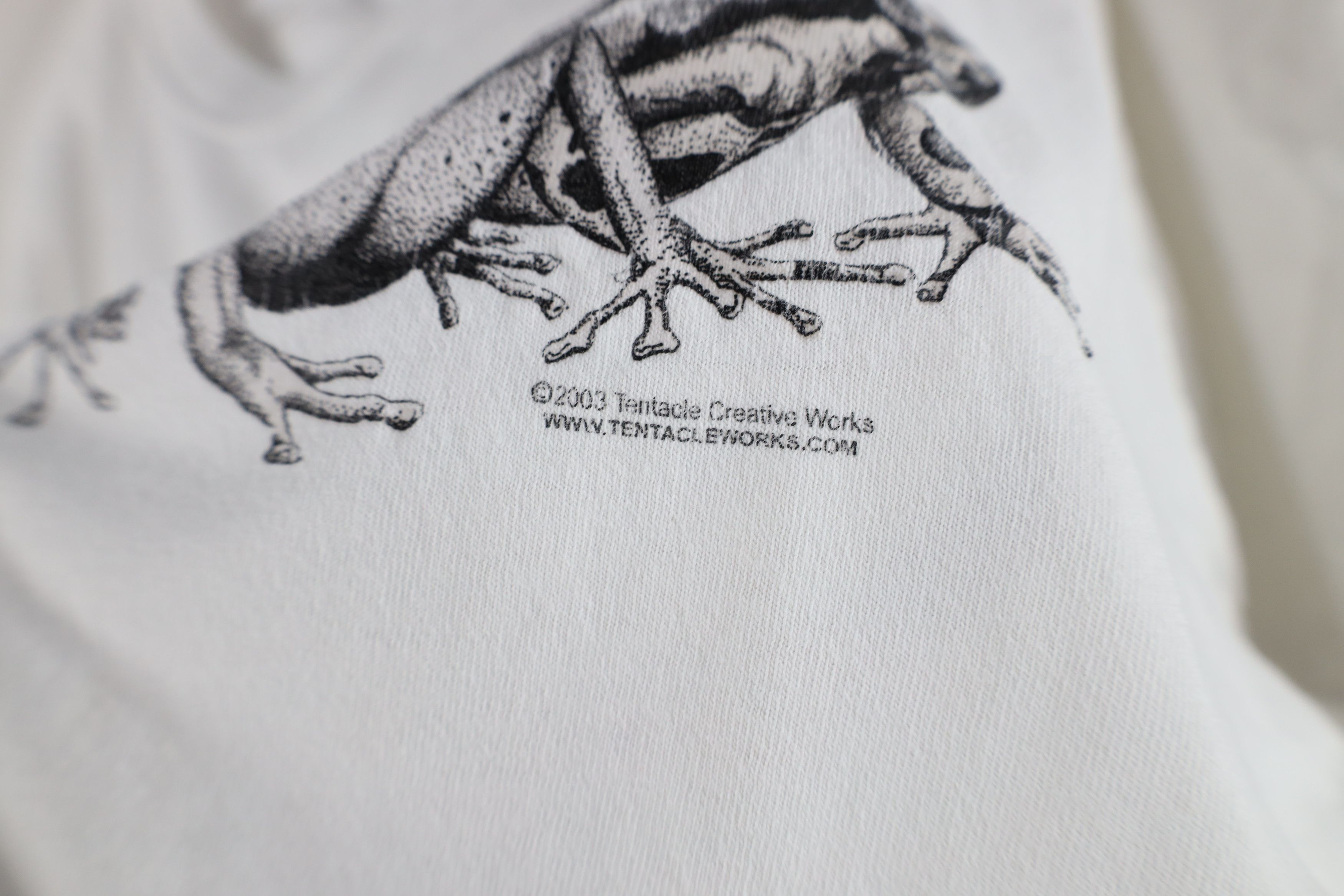Vintage Vintage Y2K 2003 Frog Short Sleeve T-Shirt White Cotton Size US XL / EU 56 / 4 - 7 Thumbnail