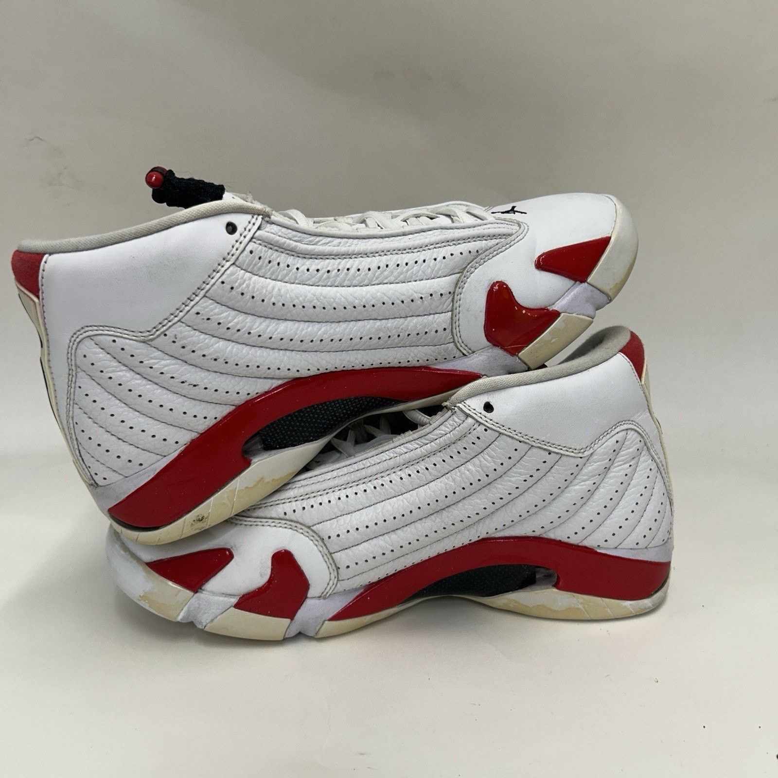 Jordan Brand Nike Air Jordan 14 Retro OG “Candy Cane/RIP Hamilton” Size US 10 / EU 43 - 3 Thumbnail