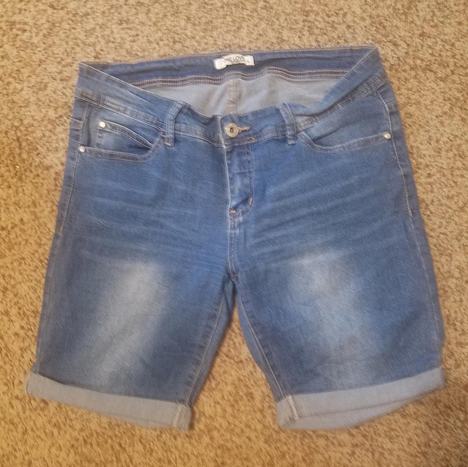 Designer One Love Casual Blue Denim Shorts Size Large Size 36" / US 14 / IT 50 - 2 Thumbnail