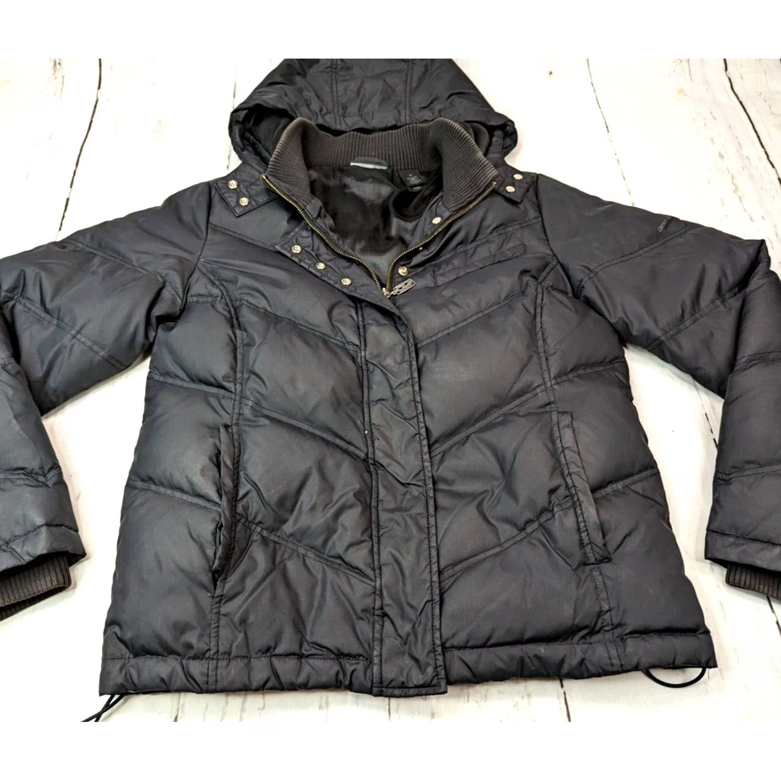 DKNY DKNY Active Down Feather Puffer Jacket Hooded Insulated Winter Black Women M Size DKNY Active Down Jacket Hooded Insulated Winter Black Women M Size M / US 6-8 / IT 42-44 - 2 Thumbnail